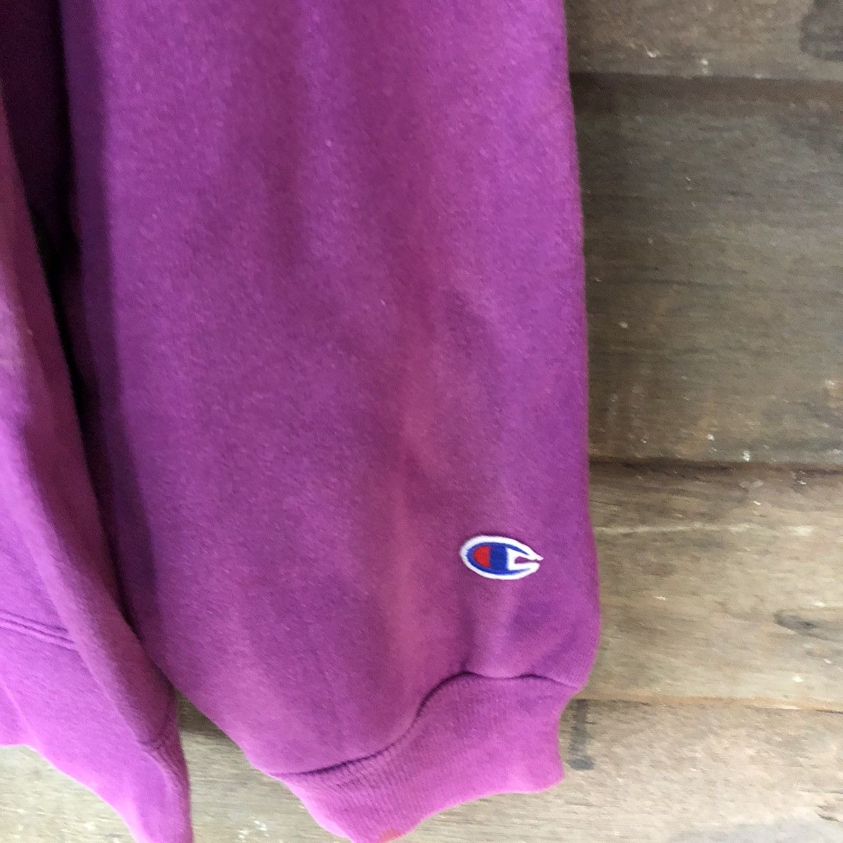 Champion Champion vintage faded Purple Sweathshirt #062B Size US L / EU 52-54 / 3 - 8 Thumbnail