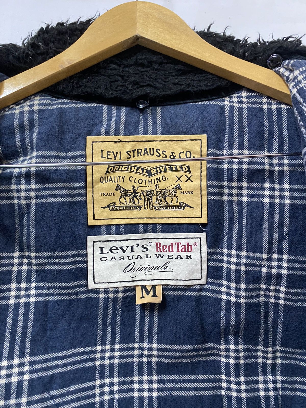 Levi's Vintage 90’s Levi’s Velvet soft denim sherpa Size US M / EU 48-50 / 2 - 16 Thumbnail