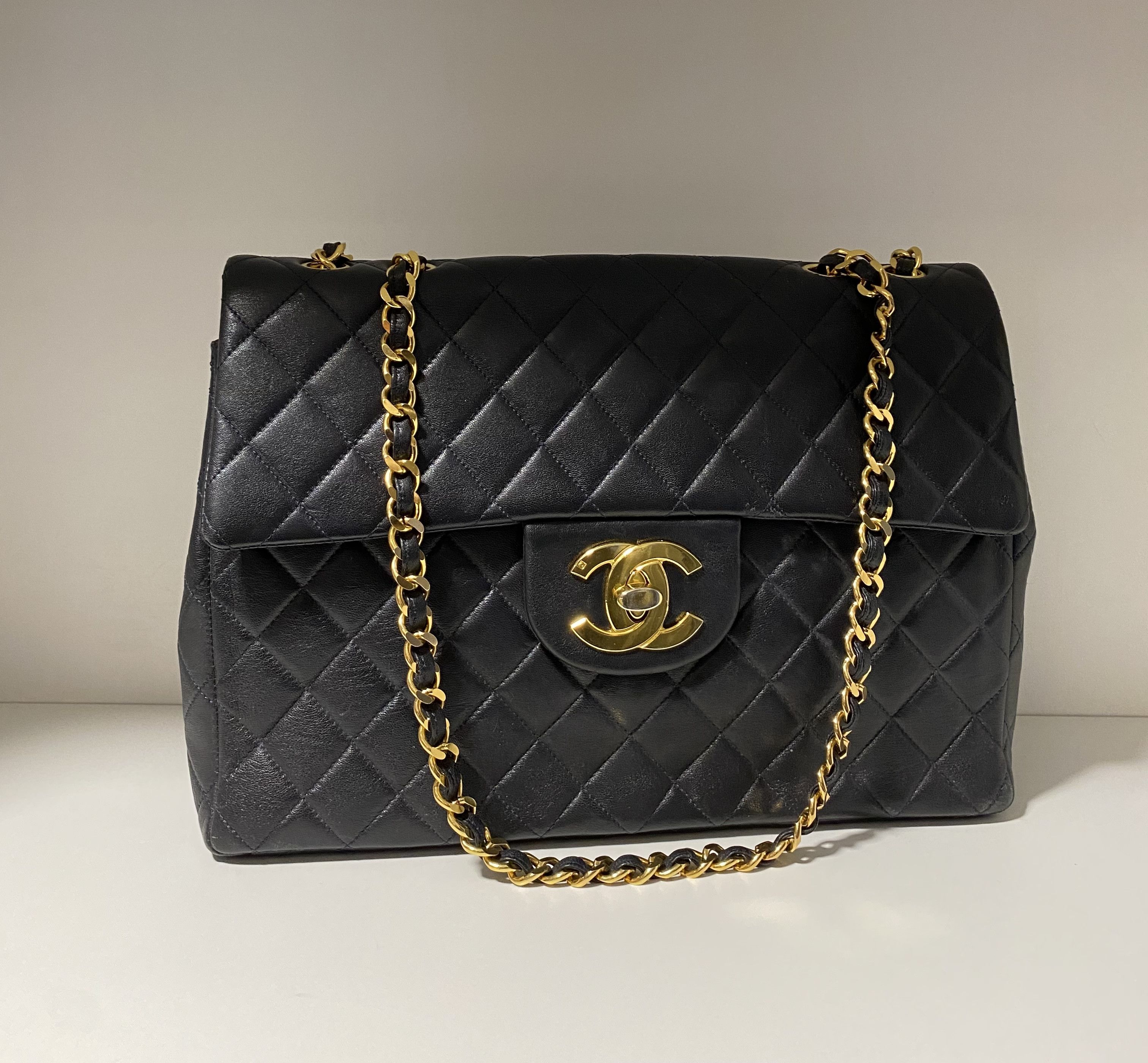 Chanel Vintage 1980s Chanel classic maxi jumbo double flap bag | Grailed