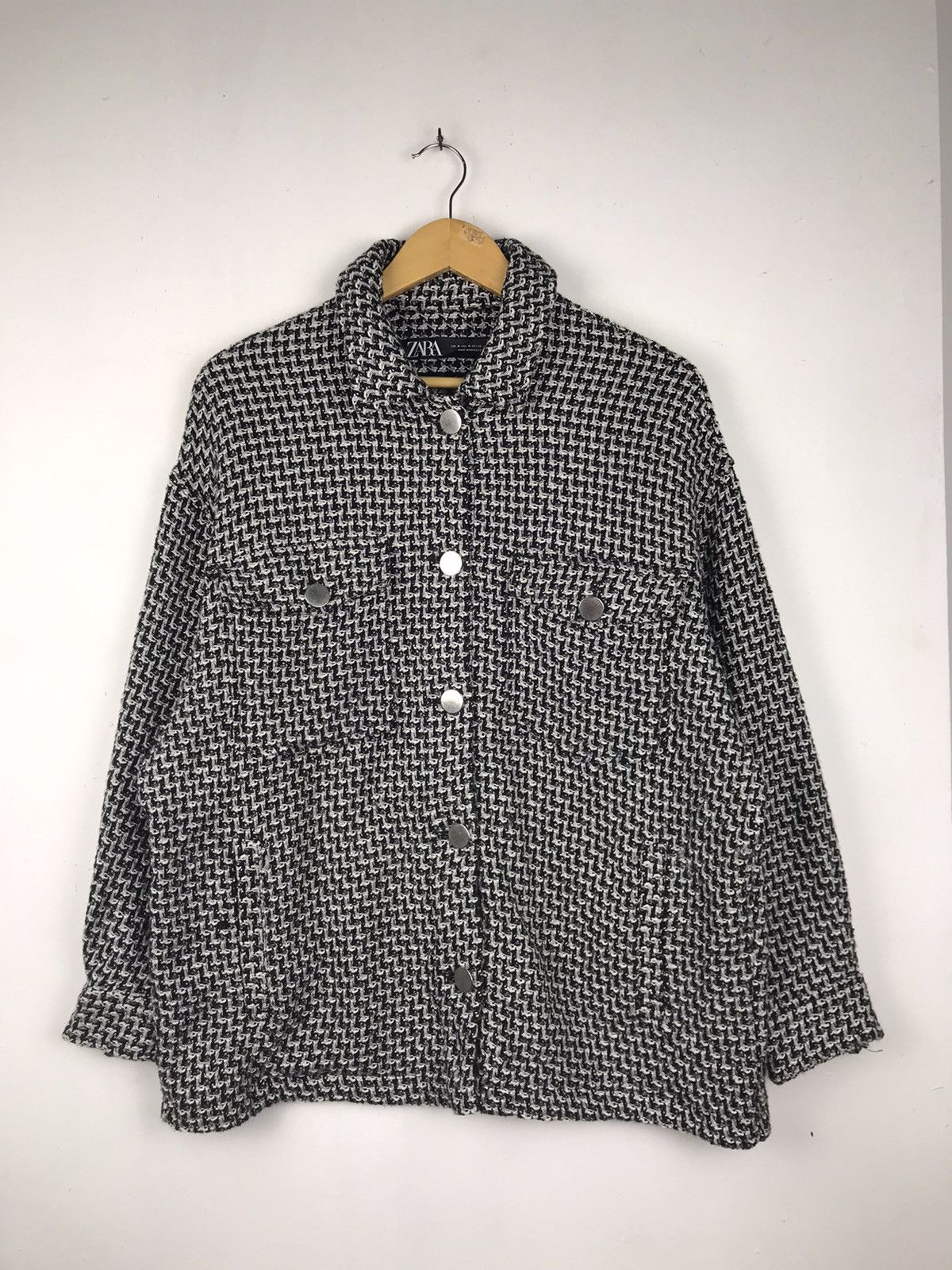 Zara 🔥Rare🔥Vintage Zara Knit Full Button Jacket Size M / US 6-8 / IT 42-44 - 1 Thumbnail