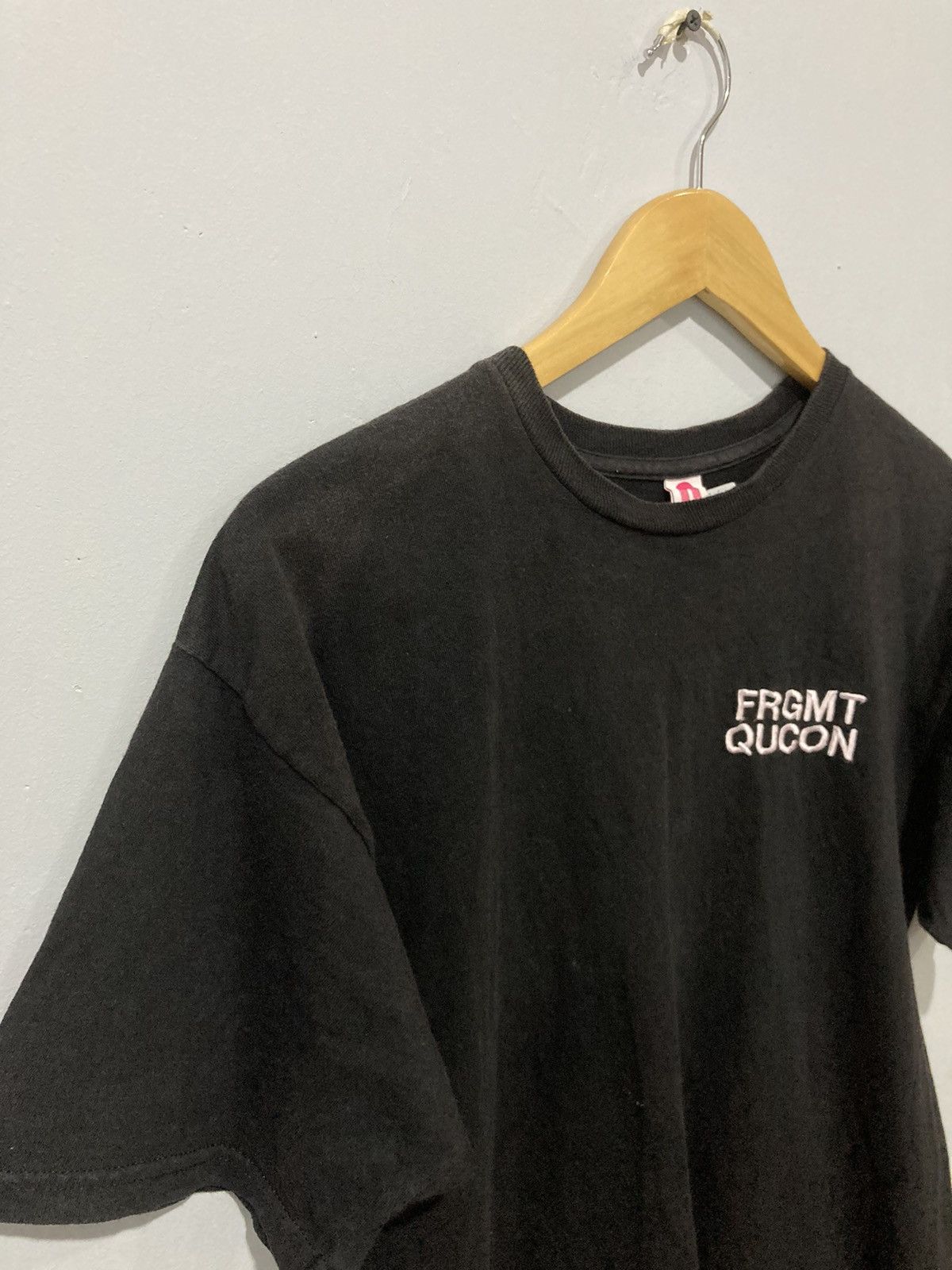 Fragment Design Fragment X Qucon Tee Size US M / EU 48-50 / 2 - 3 Thumbnail