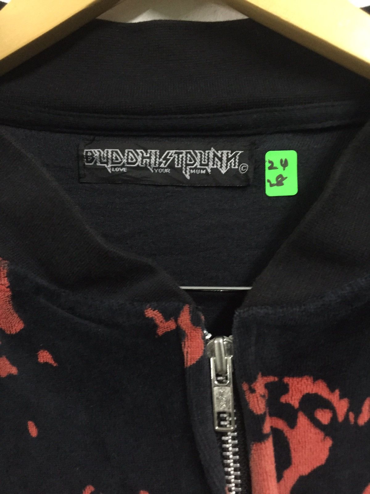AC/DC Vintage ACDC Sweaters Corduroy Overprinted Size US L / EU 52-54 / 3 - 5 Thumbnail