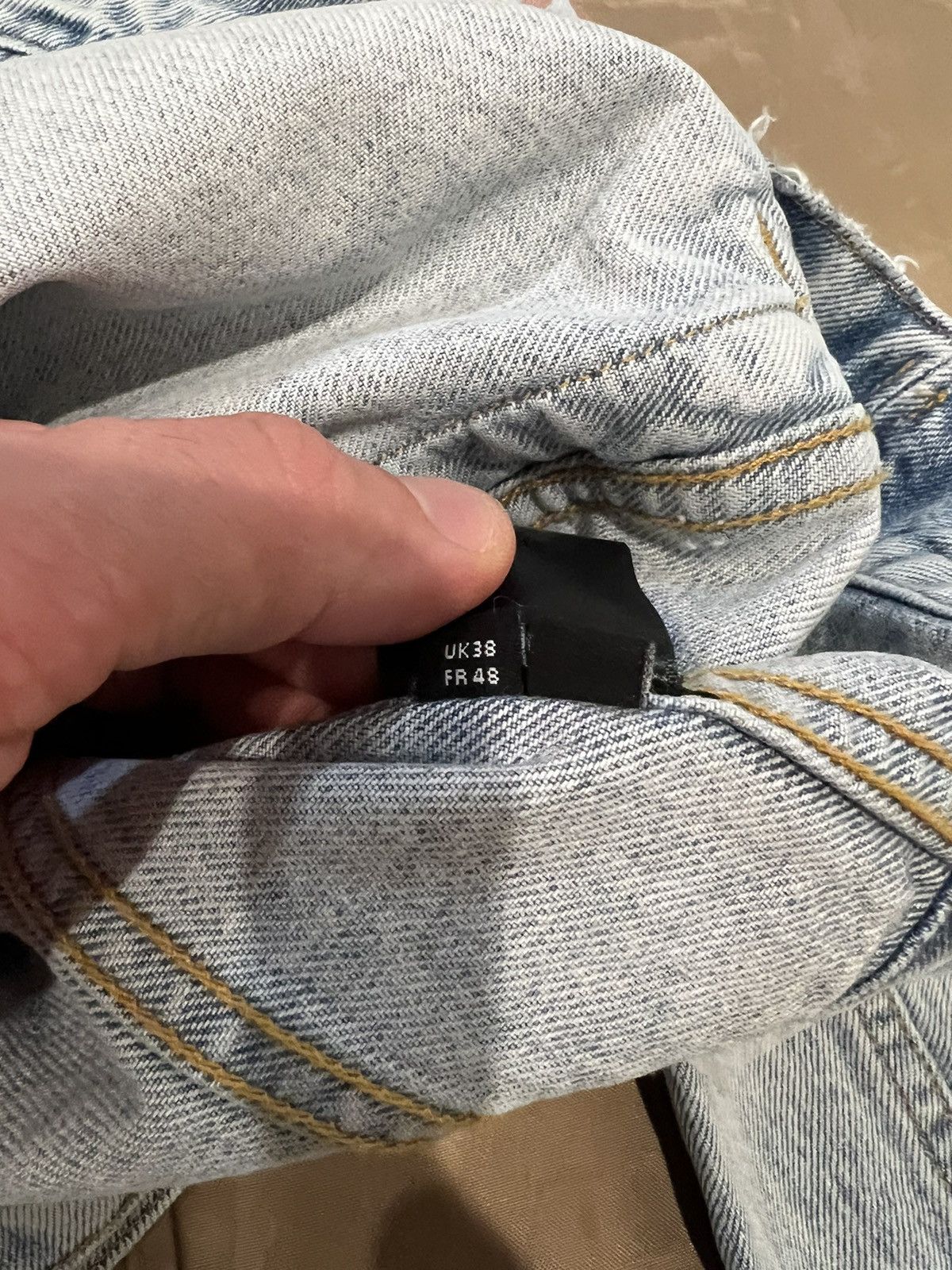 Amiri AMIRI x Playboy distressed-finish denim jacket size M $2800 Size US M / EU 48-50 / 2 - 9 Thumbnail
