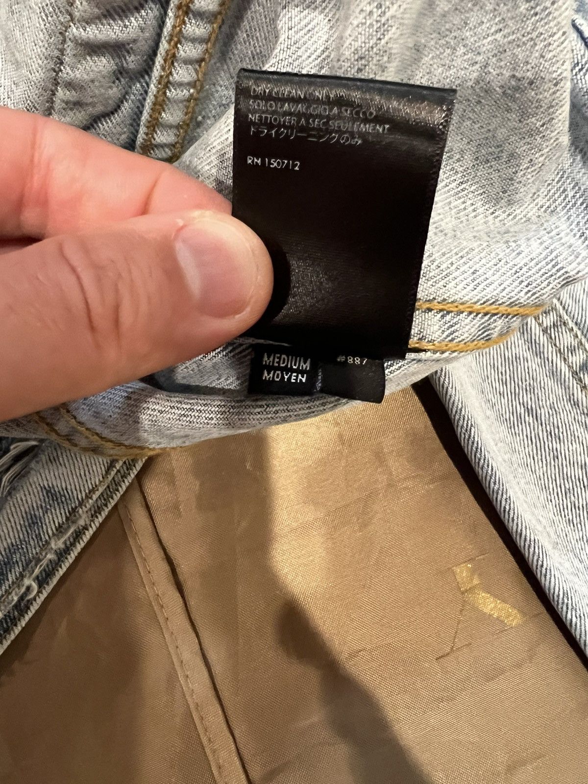 Amiri AMIRI x Playboy distressed-finish denim jacket size M $2800 Size US M / EU 48-50 / 2 - 7 Thumbnail