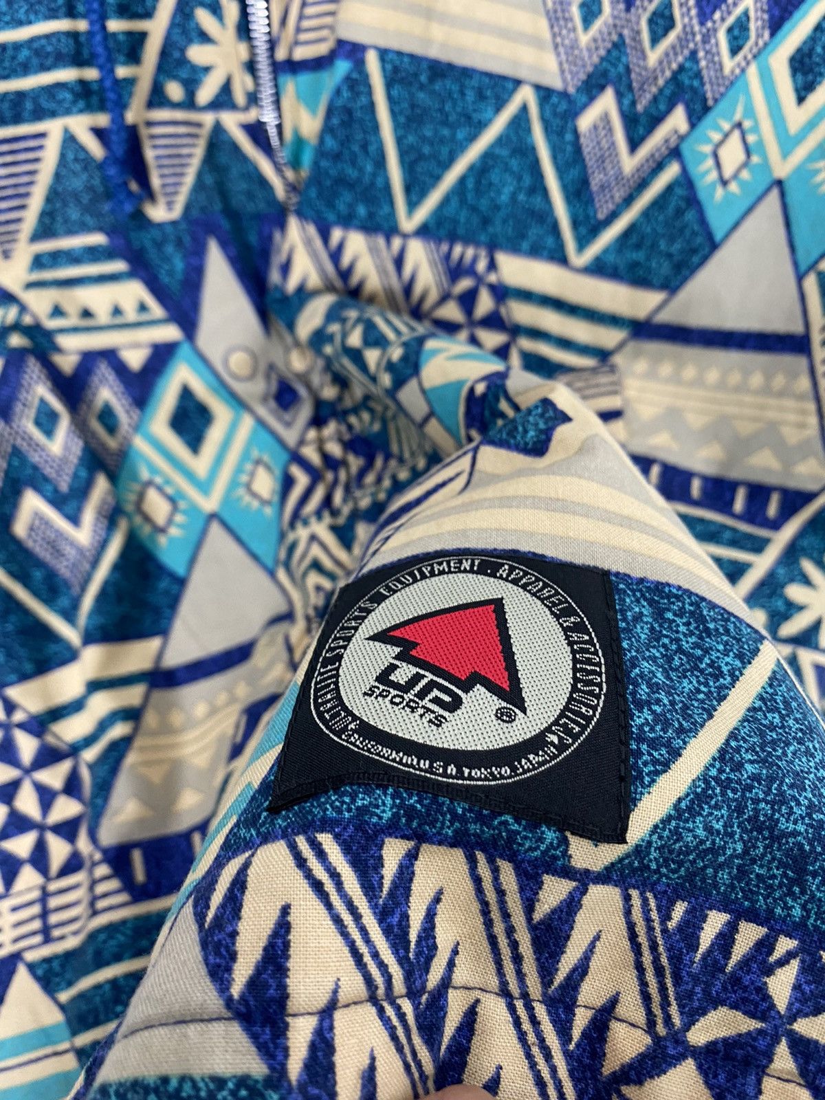 Japanese Brand Rare‼️ Vintage Up Sport Navajo Design Hoodie Jacket Size US M / EU 48-50 / 2 - 7 Thumbnail