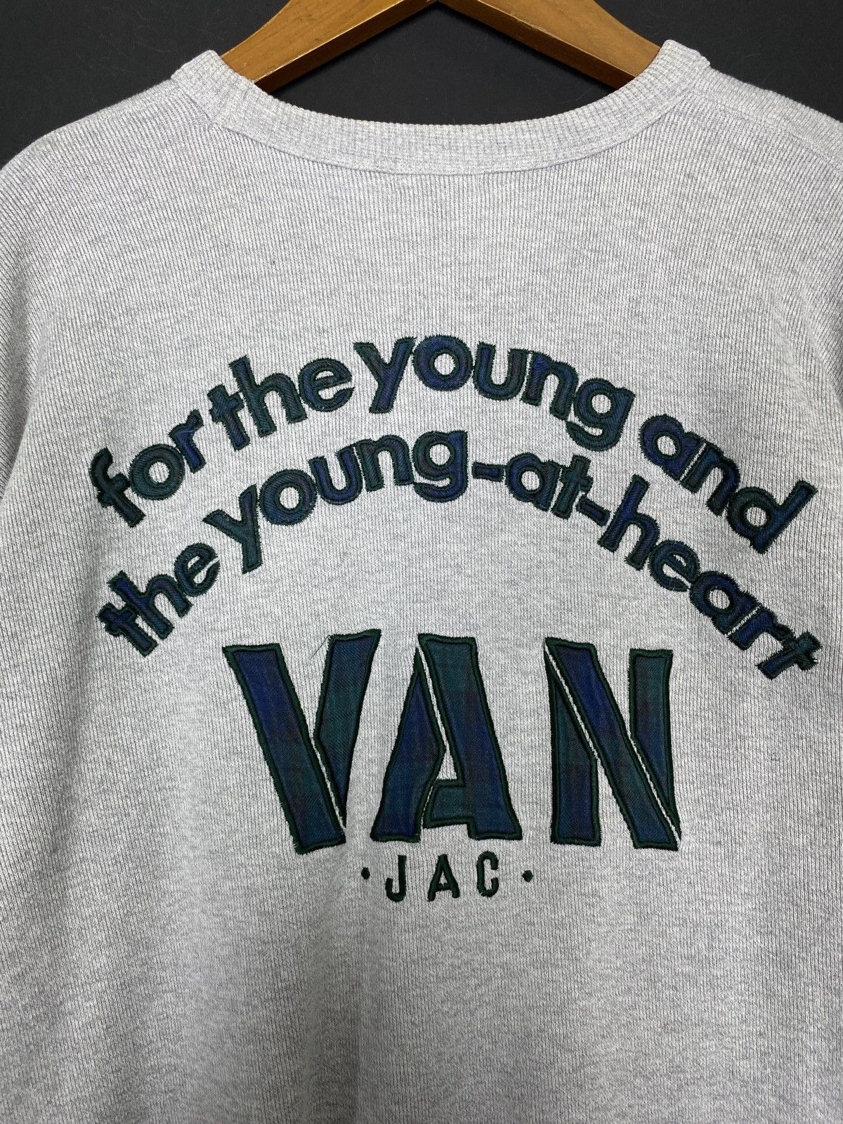 Japanese Brand Rare‼️ Van Jac Sweatshirt Big Logo Large Size Made In Japan Size US L / EU 52-54 / 3 - 4 Thumbnail