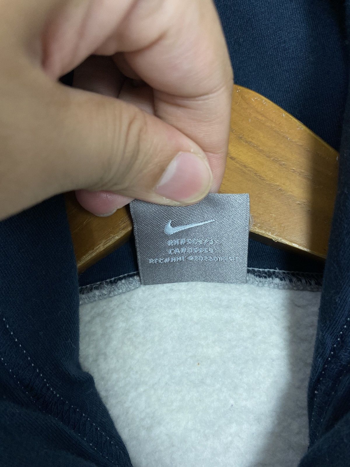 Nike Rare‼️ Nike Swoosh Center Hoodie Embroidery Big Logo Size S / US 4 / IT 40 - 4 Thumbnail