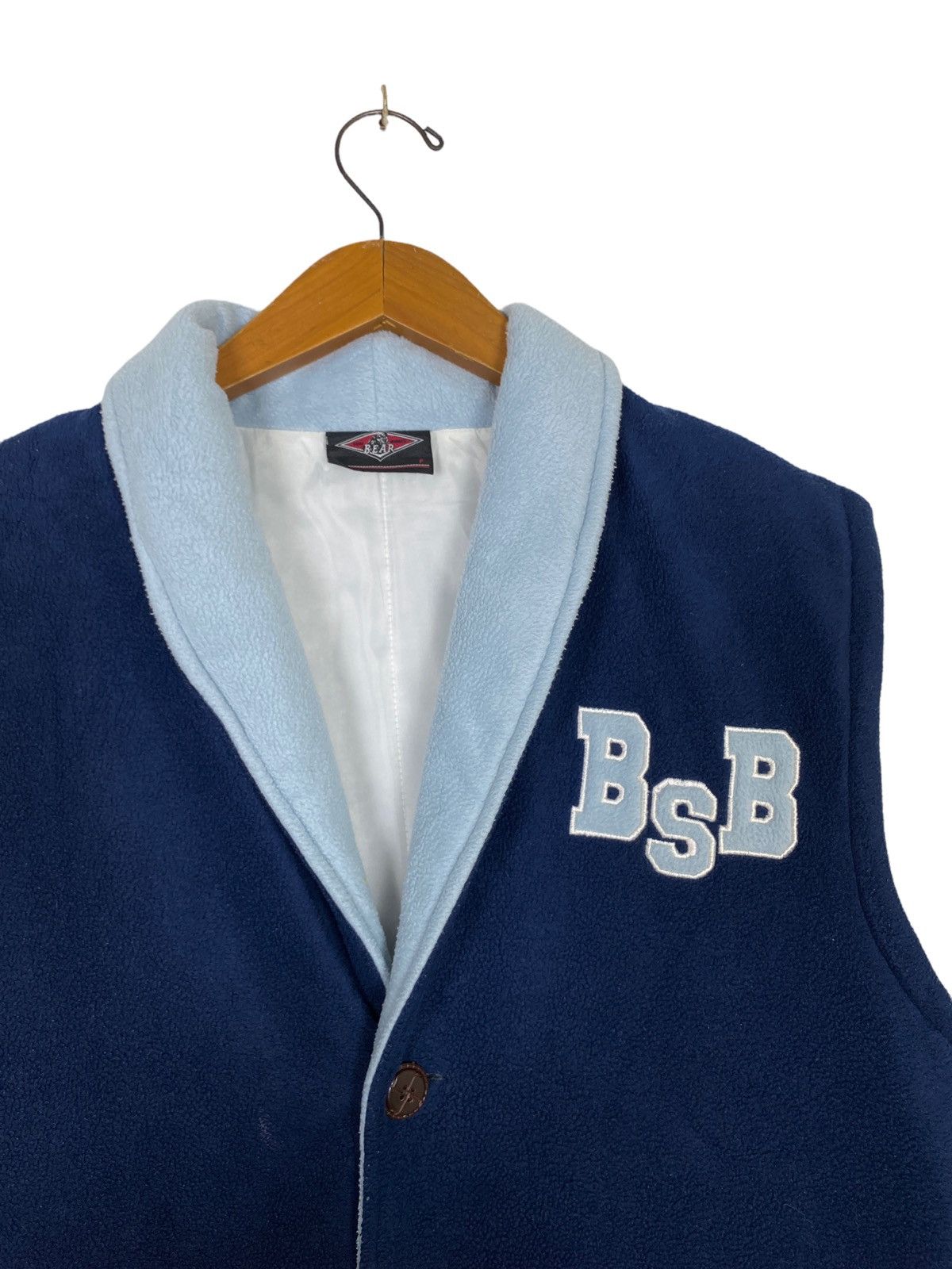 Japanese Brand Rare‼️ Bear Surfboard Vest Fleece Embroidery Big Logo Size US M / EU 48-50 / 2 - 5 Thumbnail