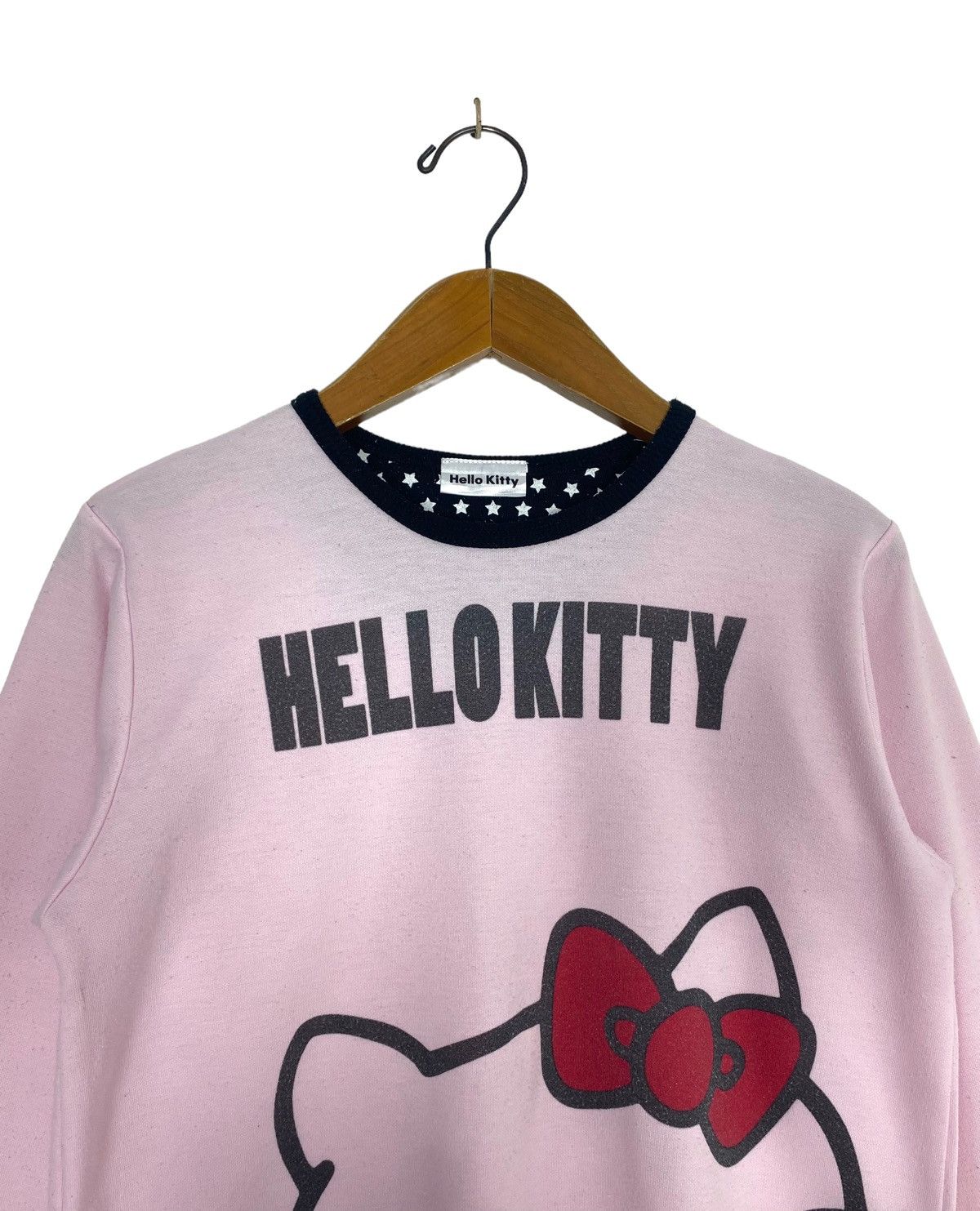 Japanese Brand Rare‼️ Hello Kitty Night Wear Big Logo Size S / US 4 / IT 40 - 2 Thumbnail
