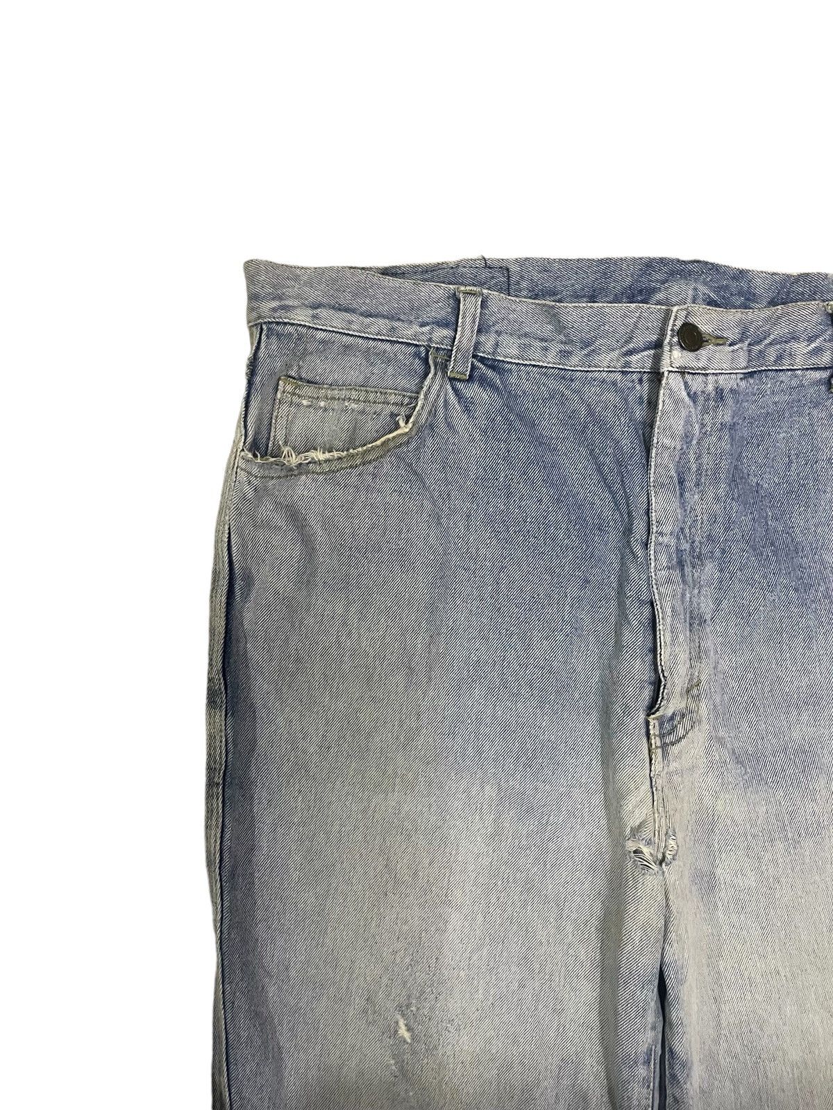 Japanese Brand Japanese Brand Genuine Loose Fit Distressed Tappered Jeans Size US 37 - 4 Thumbnail