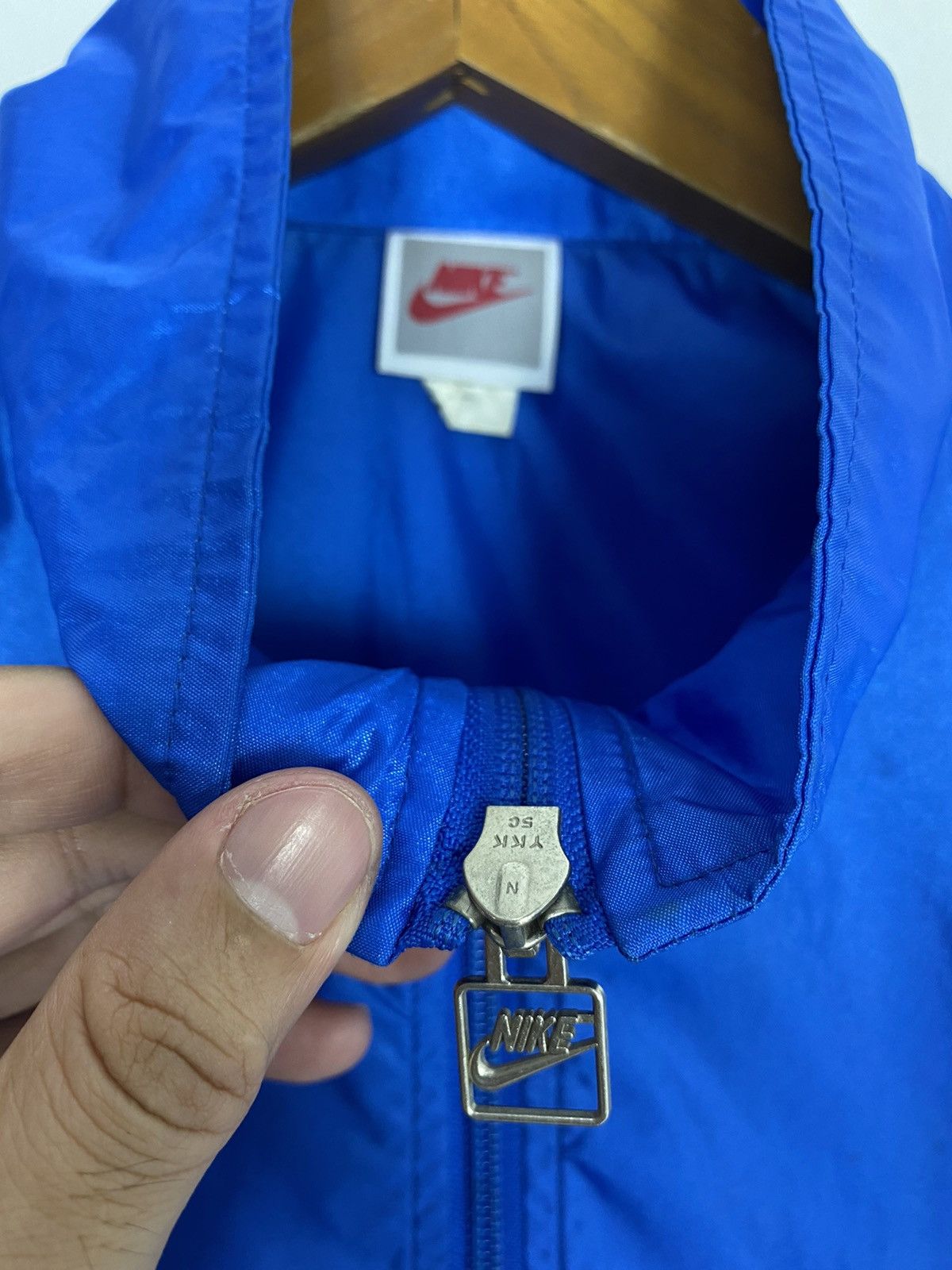 Nike Vtg Nike Red Tag Tokyo City Marathon 94’s Light Jacket Japan Size US L / EU 52-54 / 3 - 5 Thumbnail
