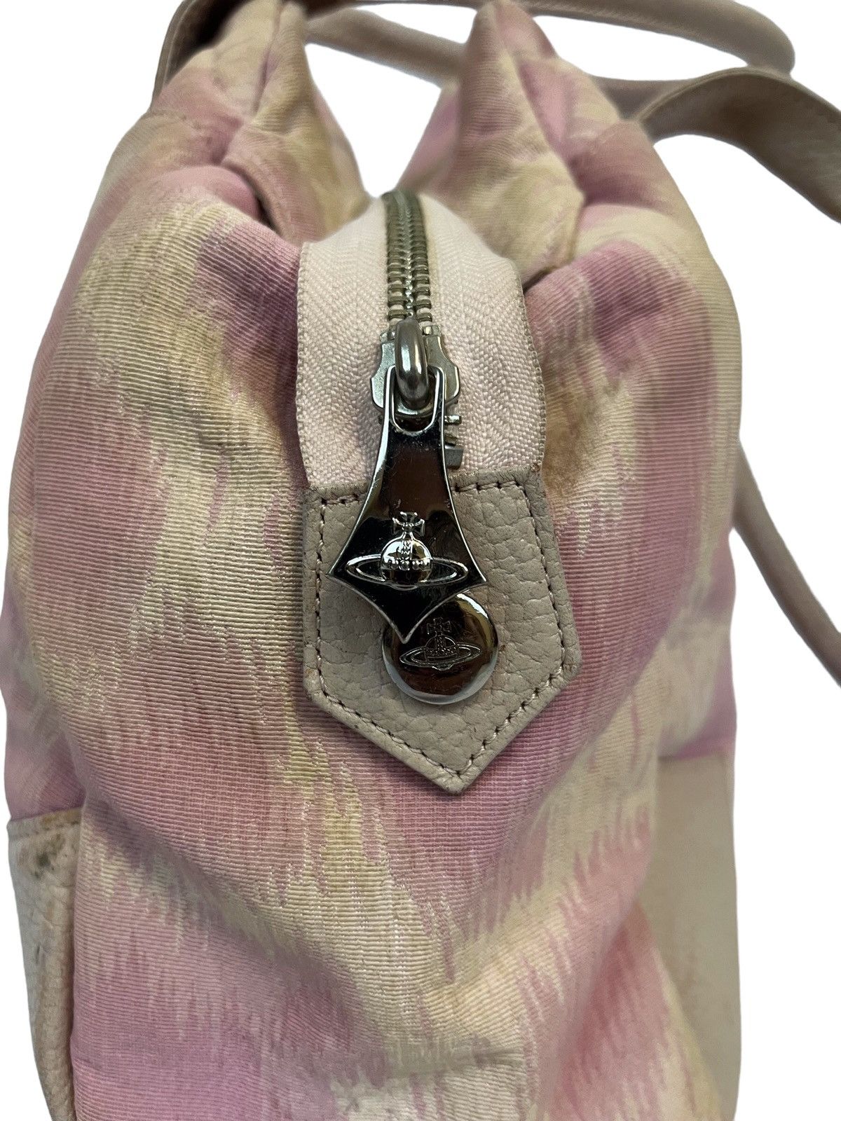 Vivienne Westwood Authentic Vivienne Westwood Handbag Size ONE SIZE - 5 Thumbnail