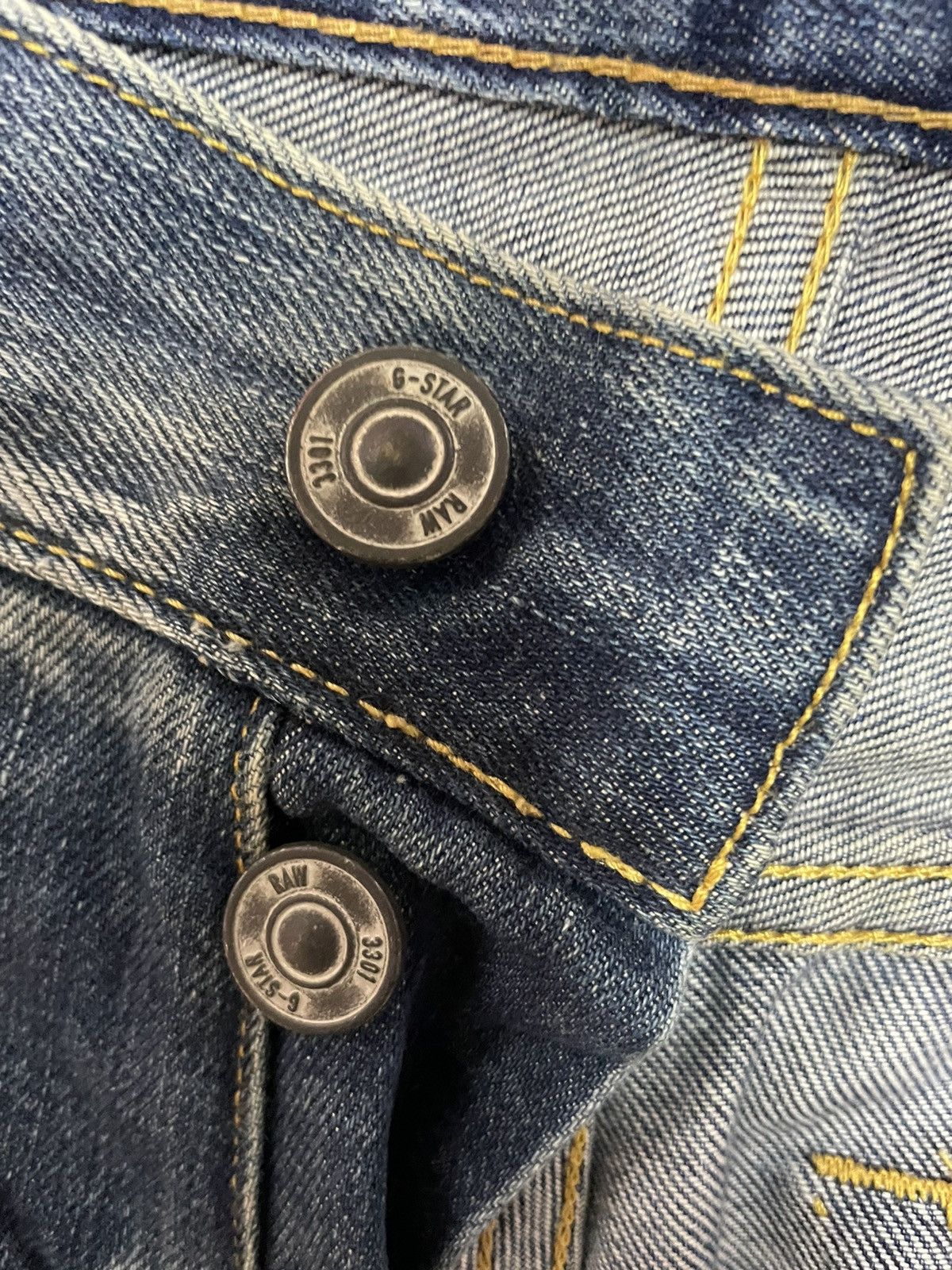 G-Star G-Star Raw 3301 Aging Faded Distressed Denim Size US 31 - 14 Thumbnail