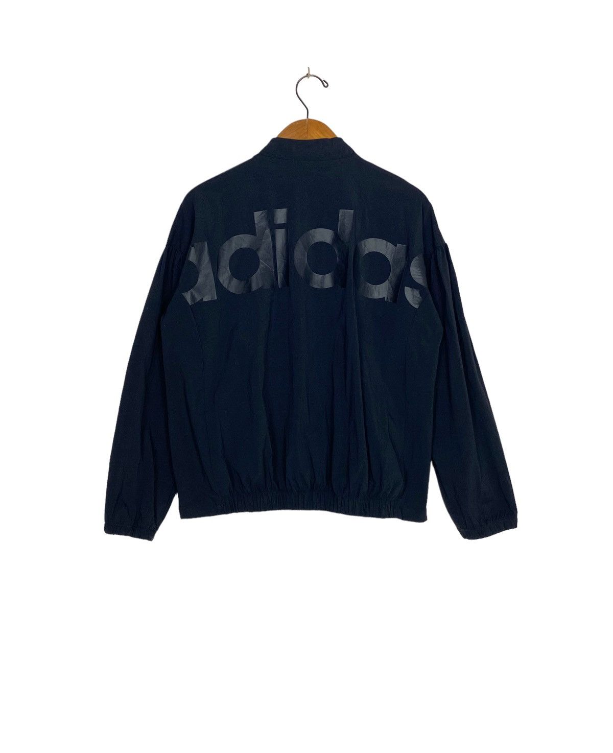 Adidas Adidas Zipper Nylon Jacket Spellout Embroidery Small Logo Size M / US 6-8 / IT 42-44 - 1 Thumbnail