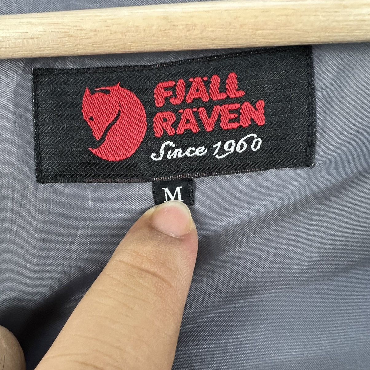 Fjallraven VINTAGE FJALLRAVEN BOMBER STYLE JACKET Size US M / EU 48-50 / 2 - 12 Thumbnail