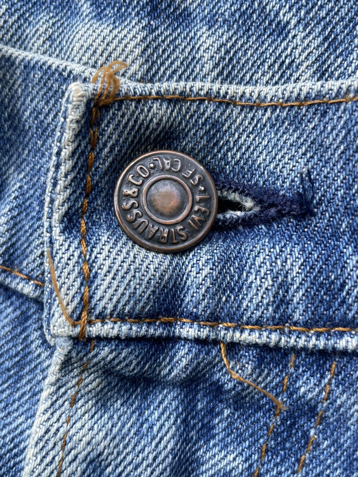 Levi's Vintage 1985 Levis 517 e Orange Tag Distresed Size US 35 - 17 Thumbnail