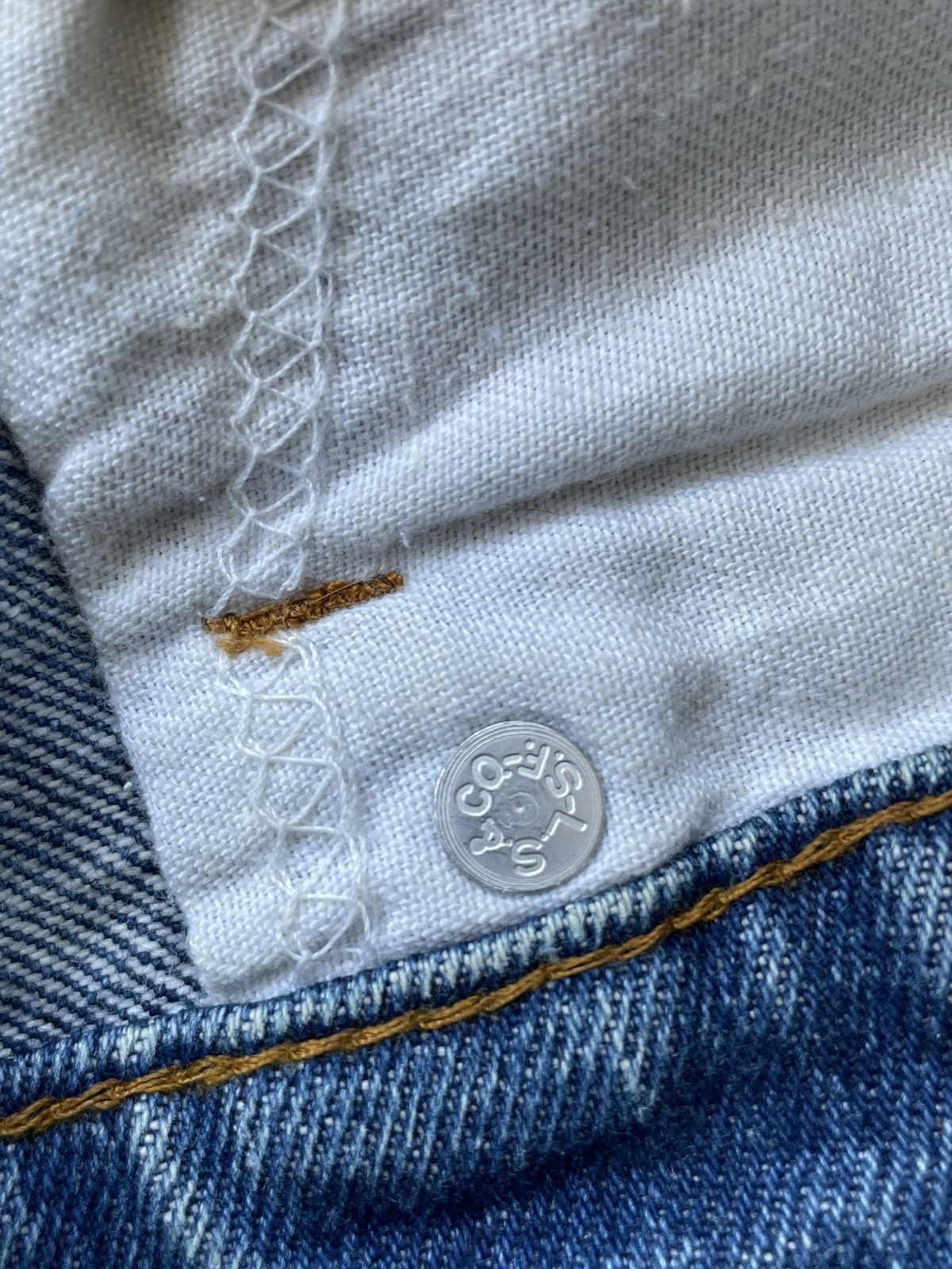 Levi's Vintage 1985 Levis 517 e Orange Tag Distresed Size US 35 - 15 Thumbnail