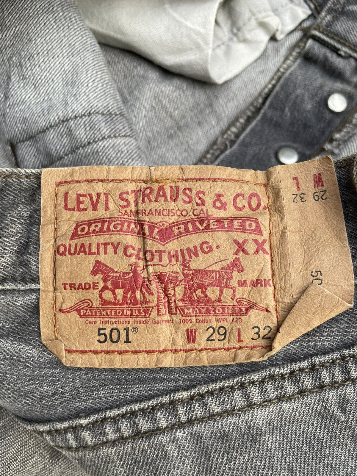 Levi's × Vintage Vintage Levis 501 e Distresed Rework Denim Size US 30 / EU 46 - 15 Thumbnail