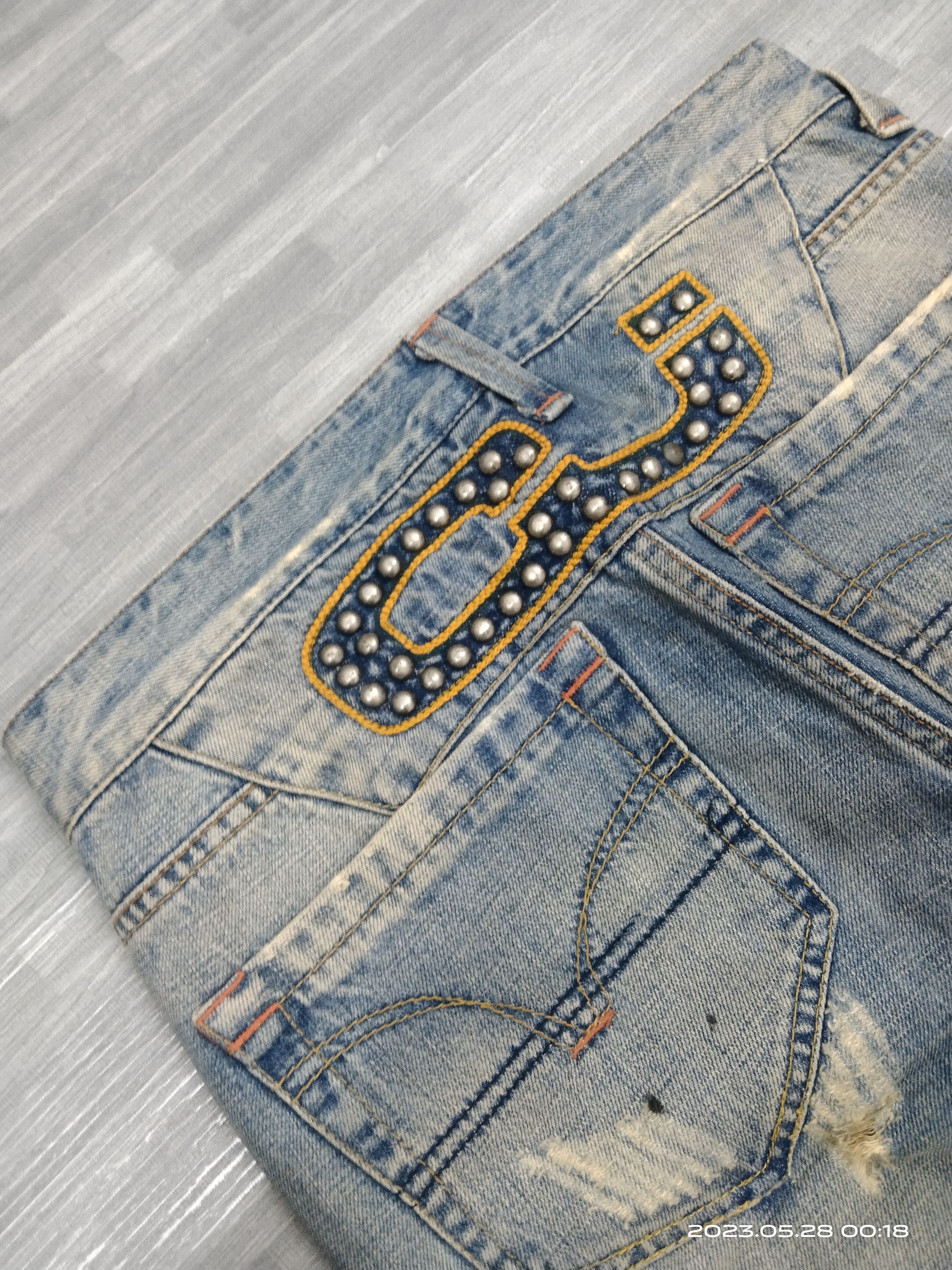 Hysteric Glamour SICK RIPED CJ STUDDED DENIM PANTS Size US 30 / EU 46 - 7 Thumbnail