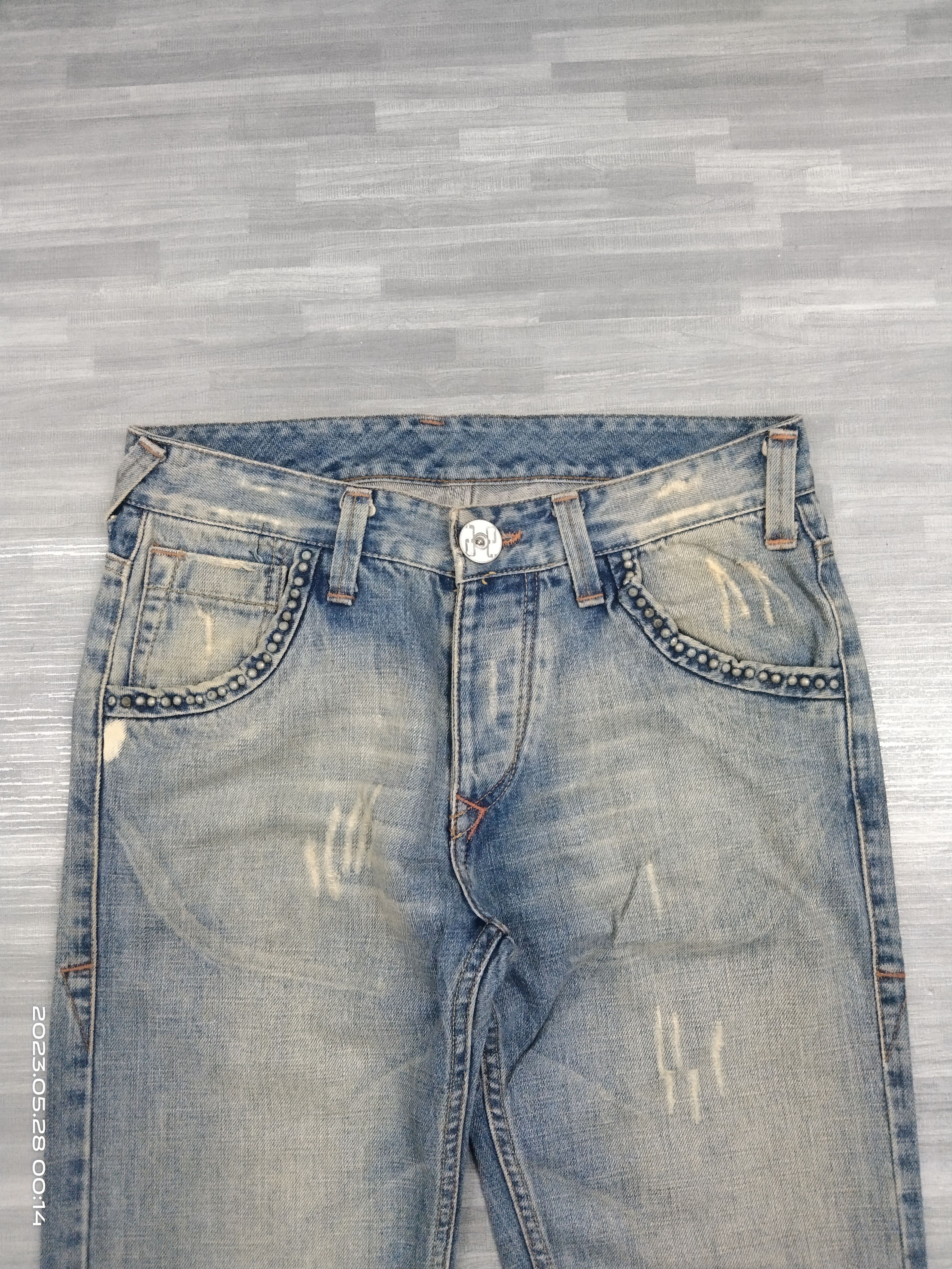 Hysteric Glamour SICK RIPED CJ STUDDED DENIM PANTS Size US 30 / EU 46 - 4 Thumbnail