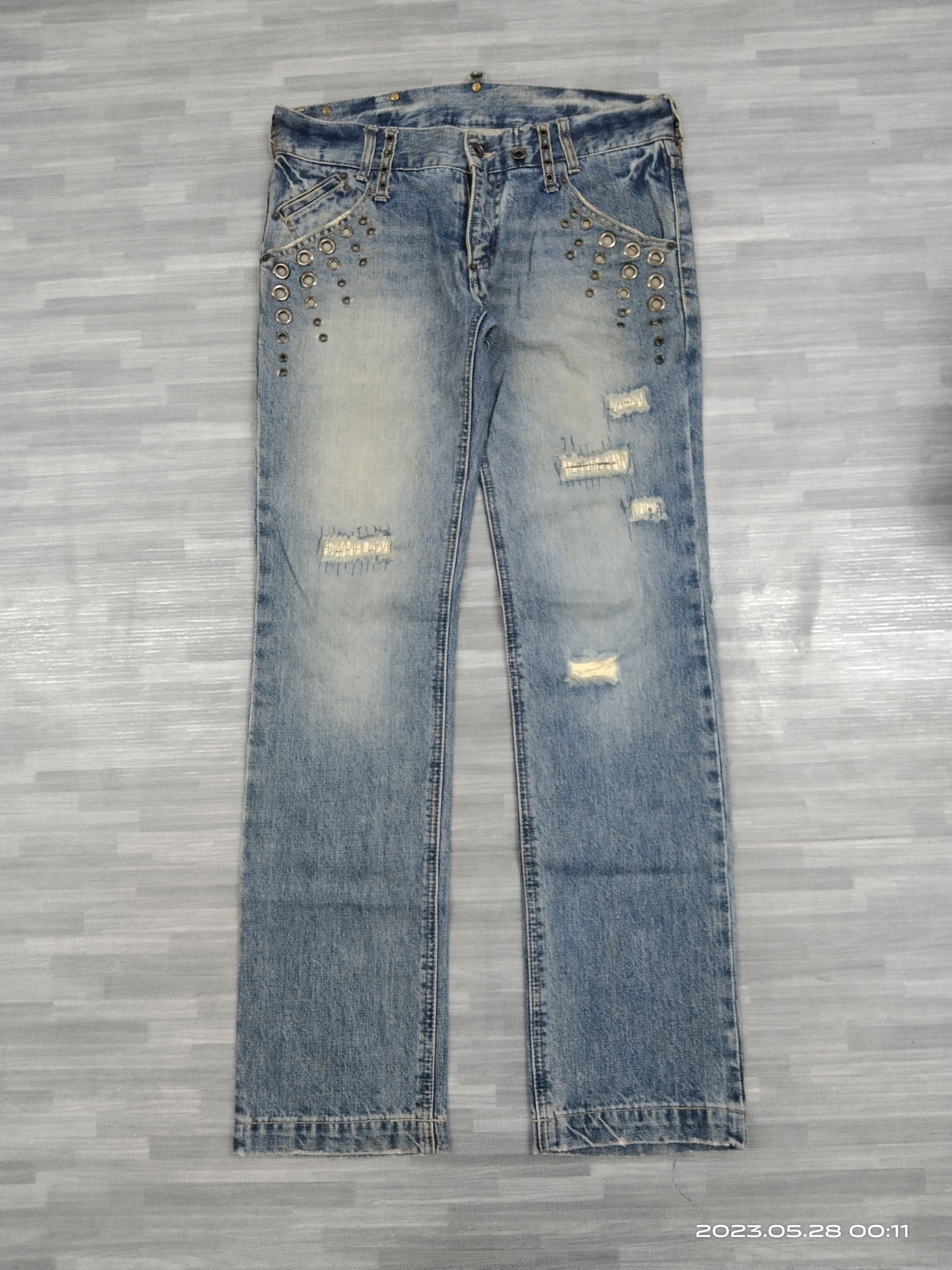 If Six Was Nine DISTRESSED STUDDED BUFFALO DENIM PANTS Size US 32 / EU 48 - 2 Thumbnail