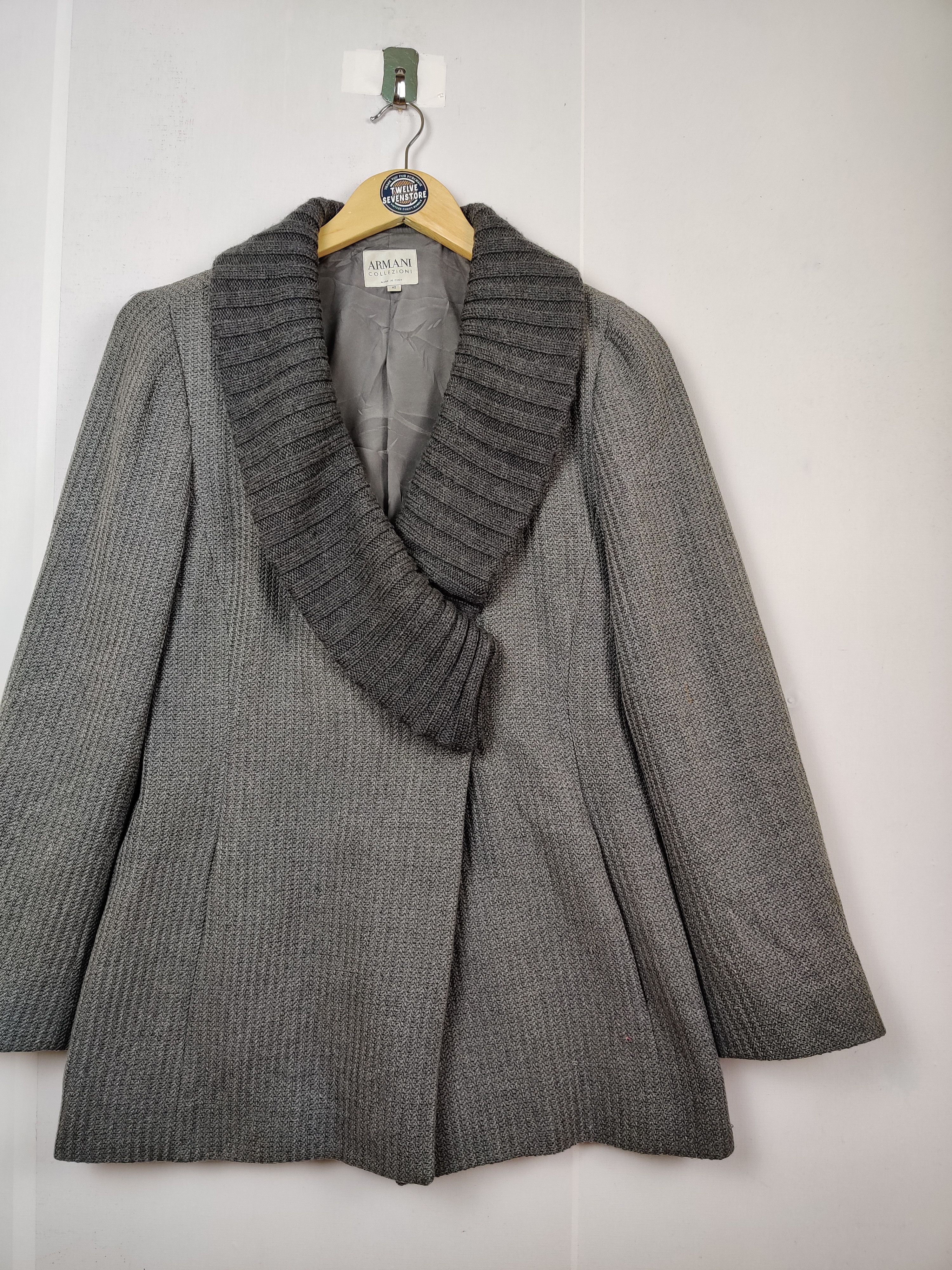 Giorgio Armani Vintage Armani Collezioni Shawl Collar Knit Jacket Size US M / EU 48-50 / 2 - 3 Thumbnail