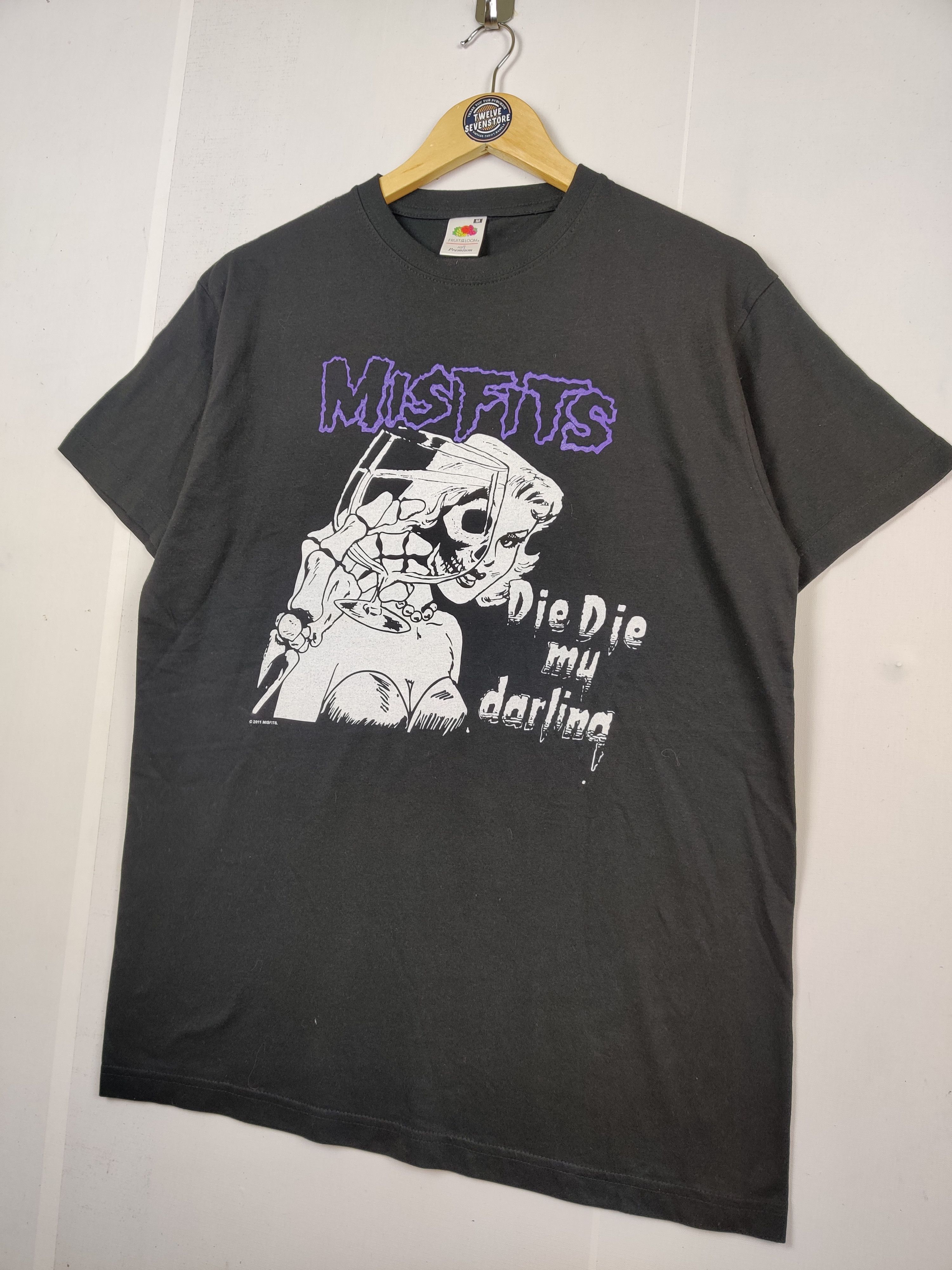 Band Tees Vintage Misfits Die Die My Darling Rock Band Tee Tshirt Size US M / EU 48-50 / 2 - 2 Thumbnail