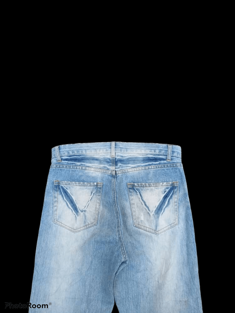 Japanese Brand DiSTRESSED LiGHT BLUE UNBRAND DENIM PANTS Size US 31 - 4 Thumbnail
