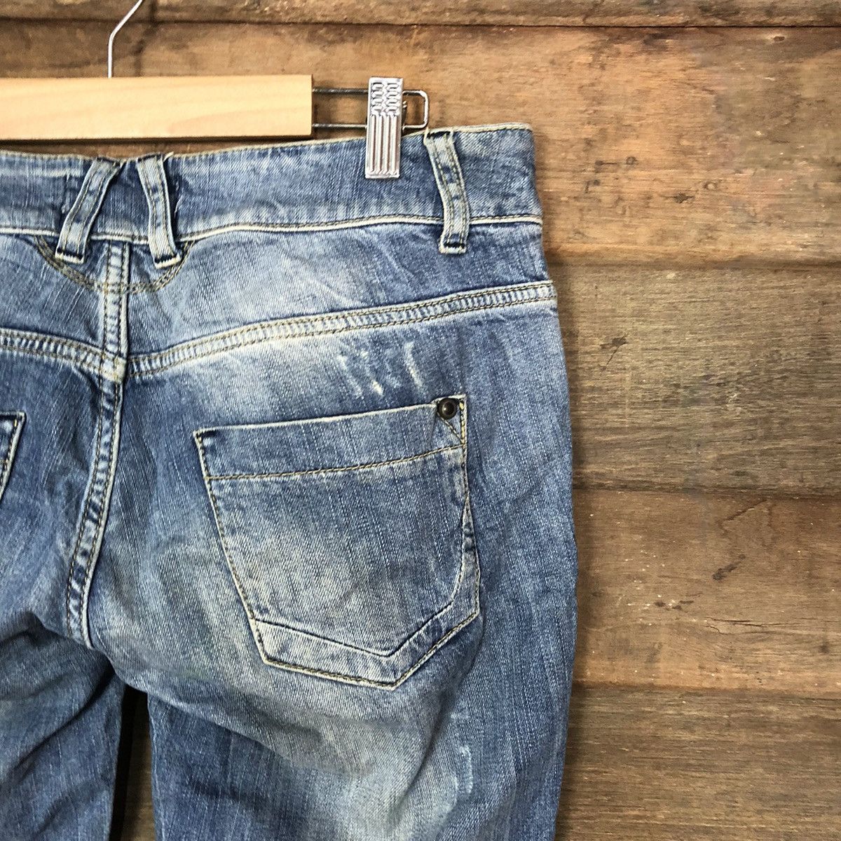 Japanese Brand Japan faded distressed Denim vintage jeans Pants #5742 Size 28" / US 6 / IT 42 - 14 Thumbnail