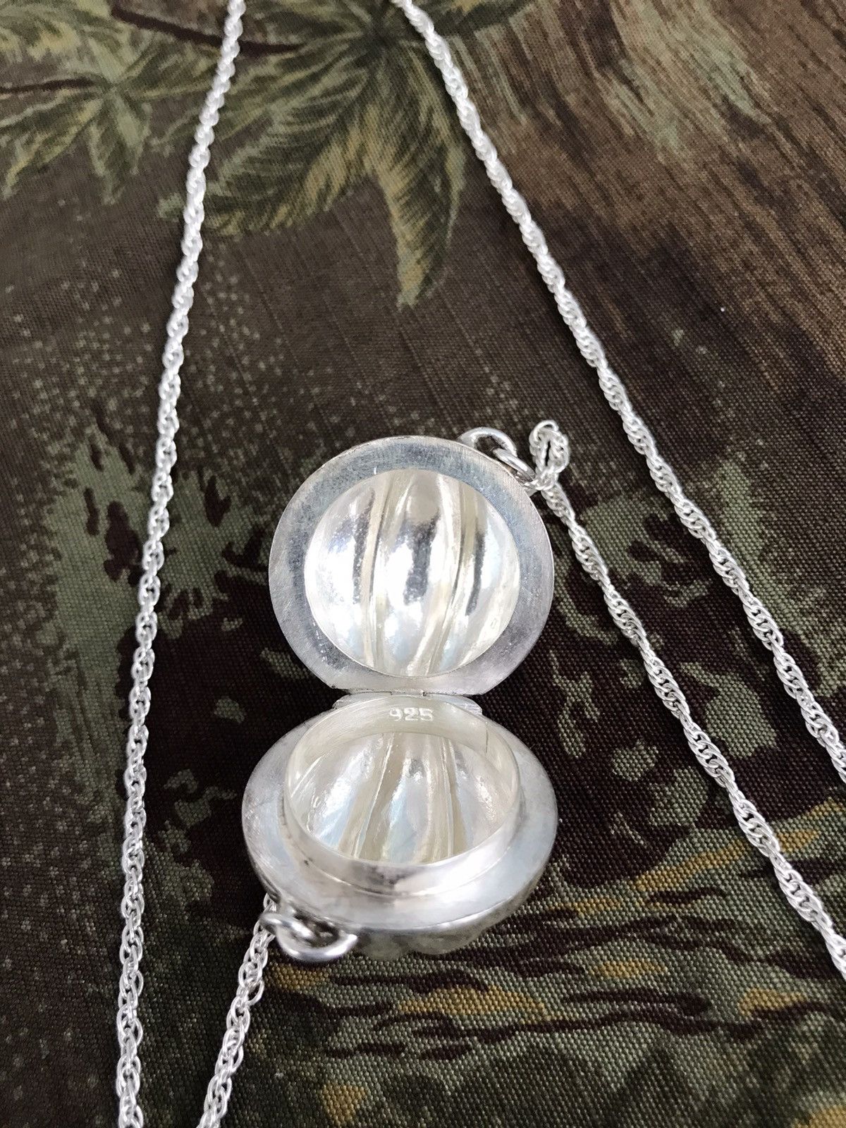 Other 925 Sterling Silver Pumpkin Necklace Size ONE SIZE - 4 Thumbnail