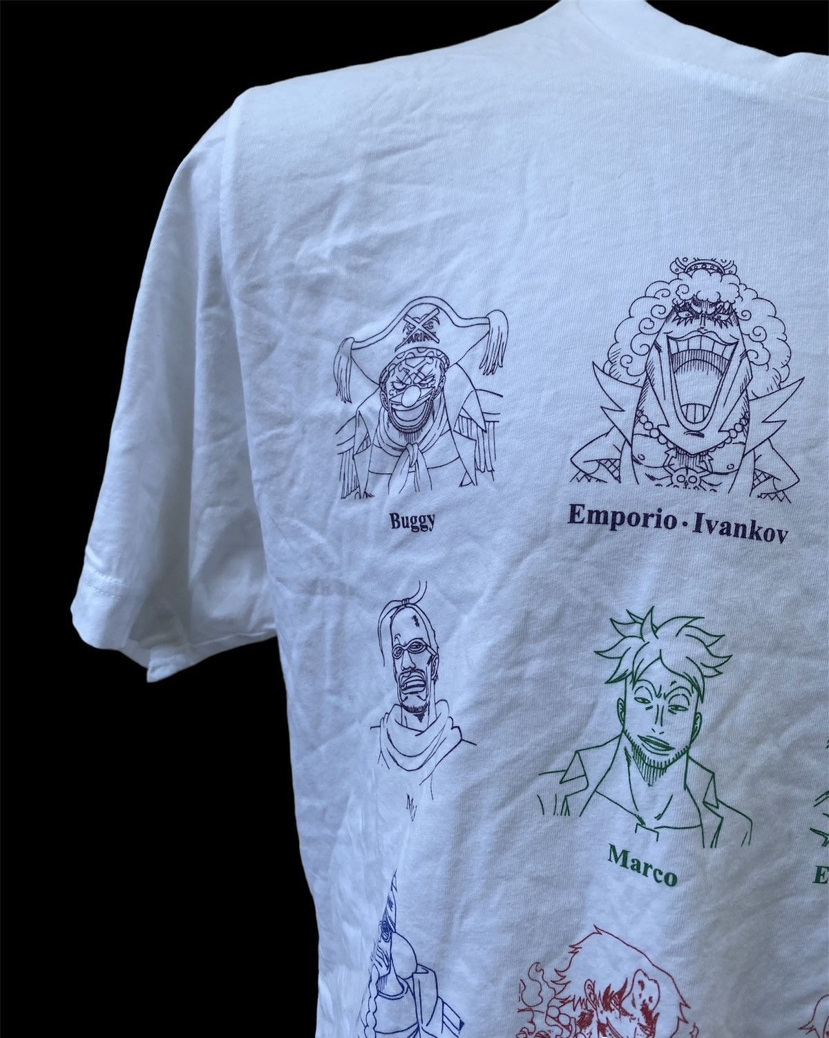 Japanese Brand × One Piece × Uniqlo VINTAGE UNIQLO x ONE PIECE CHARACTERS TEE Size US XL / EU 56 / 4 - 3 Thumbnail