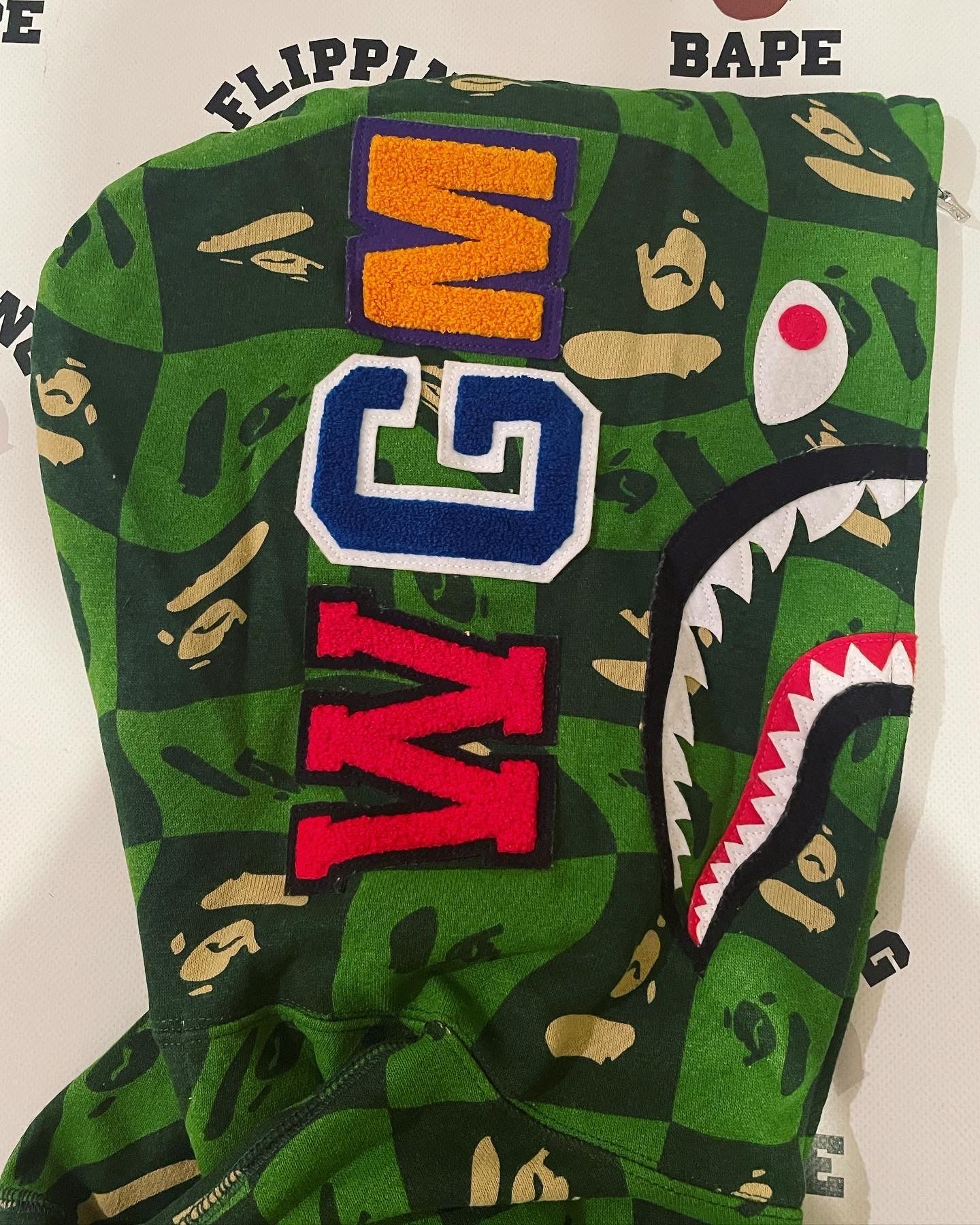 Bape BAPE DISTORTION SHARK RELAXED FIT FULL ZIP HOODIE Size US XL / EU 56 / 4 - 4 Thumbnail