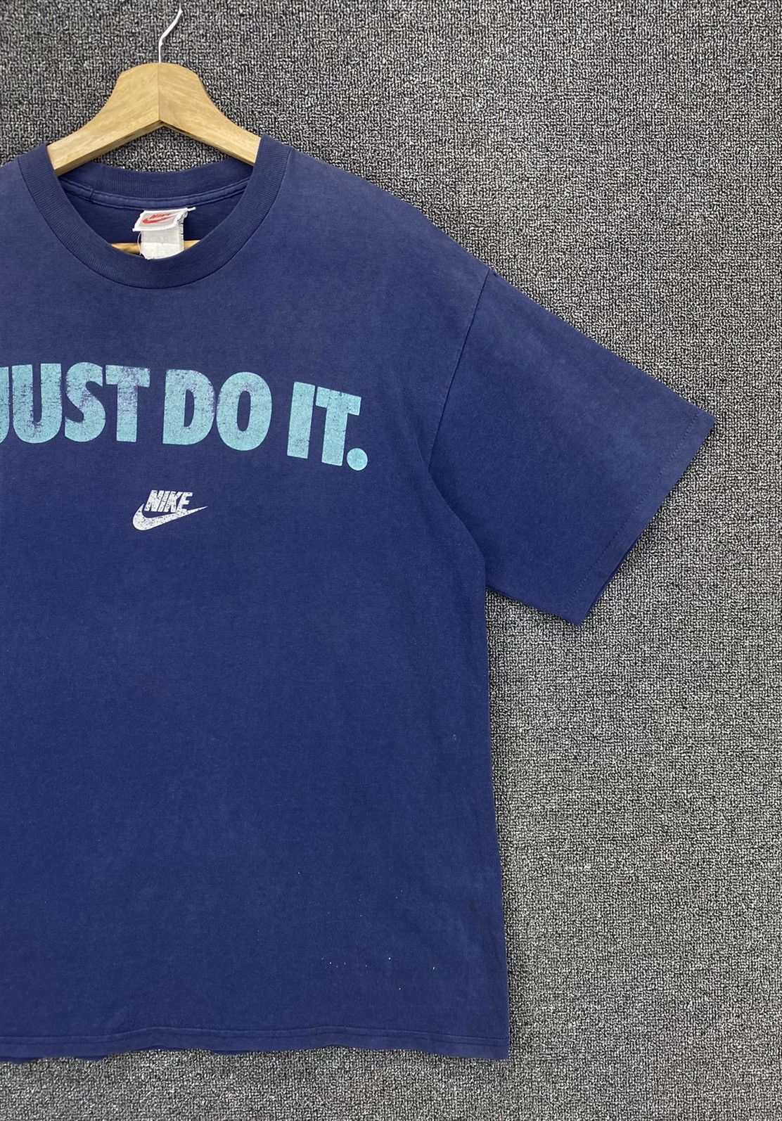 Nike Vintage 90s Nike Just Do It Spellout Tees T Shirts Size US M / EU 48-50 / 2 - 9 Thumbnail