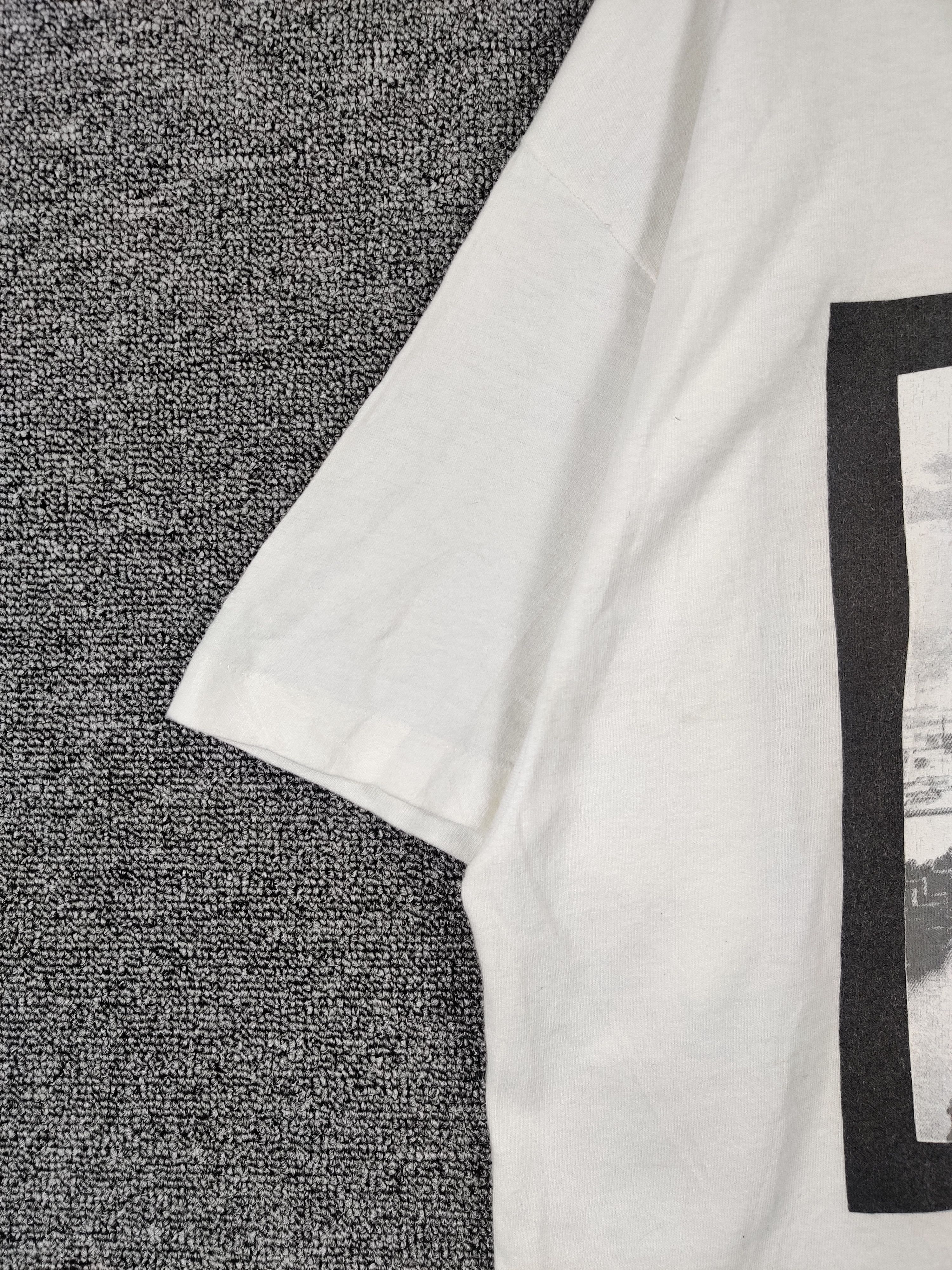 DKNY Vintage 90's DKNY Jeans Tee Tshirt Size US XL / EU 56 / 4 - 5 Thumbnail