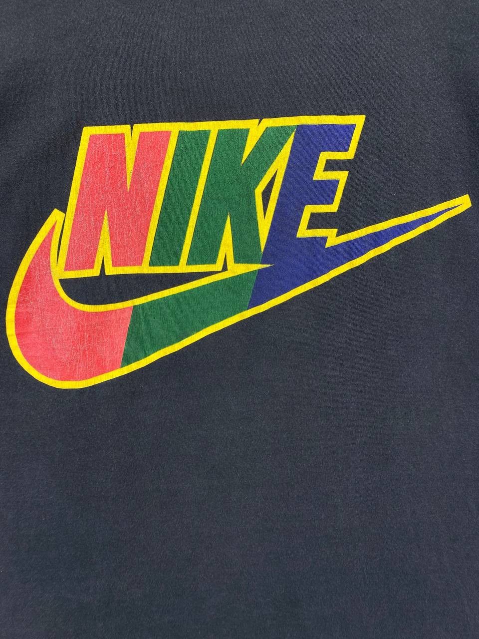Nike Vintage Nike Swoosh Rainbow Multicolour Tees T Shirts Size US L / EU 52-54 / 3 - 6 Thumbnail