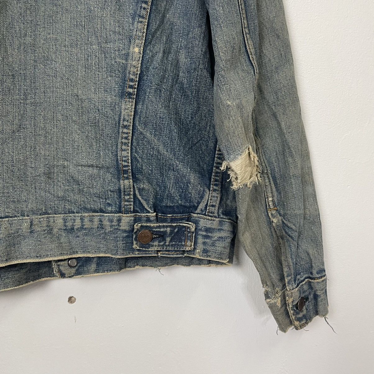 Levi's Rare‼️Vintage 90s Levis Big E Destressed Denim Jacket Size US M / EU 48-50 / 2 - 10 Thumbnail
