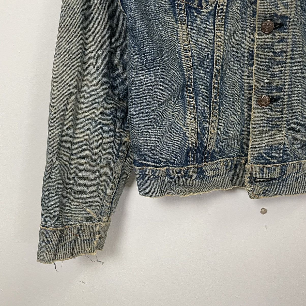 Levi's Rare‼️Vintage 90s Levis Big E Destressed Denim Jacket Size US M / EU 48-50 / 2 - 3 Thumbnail