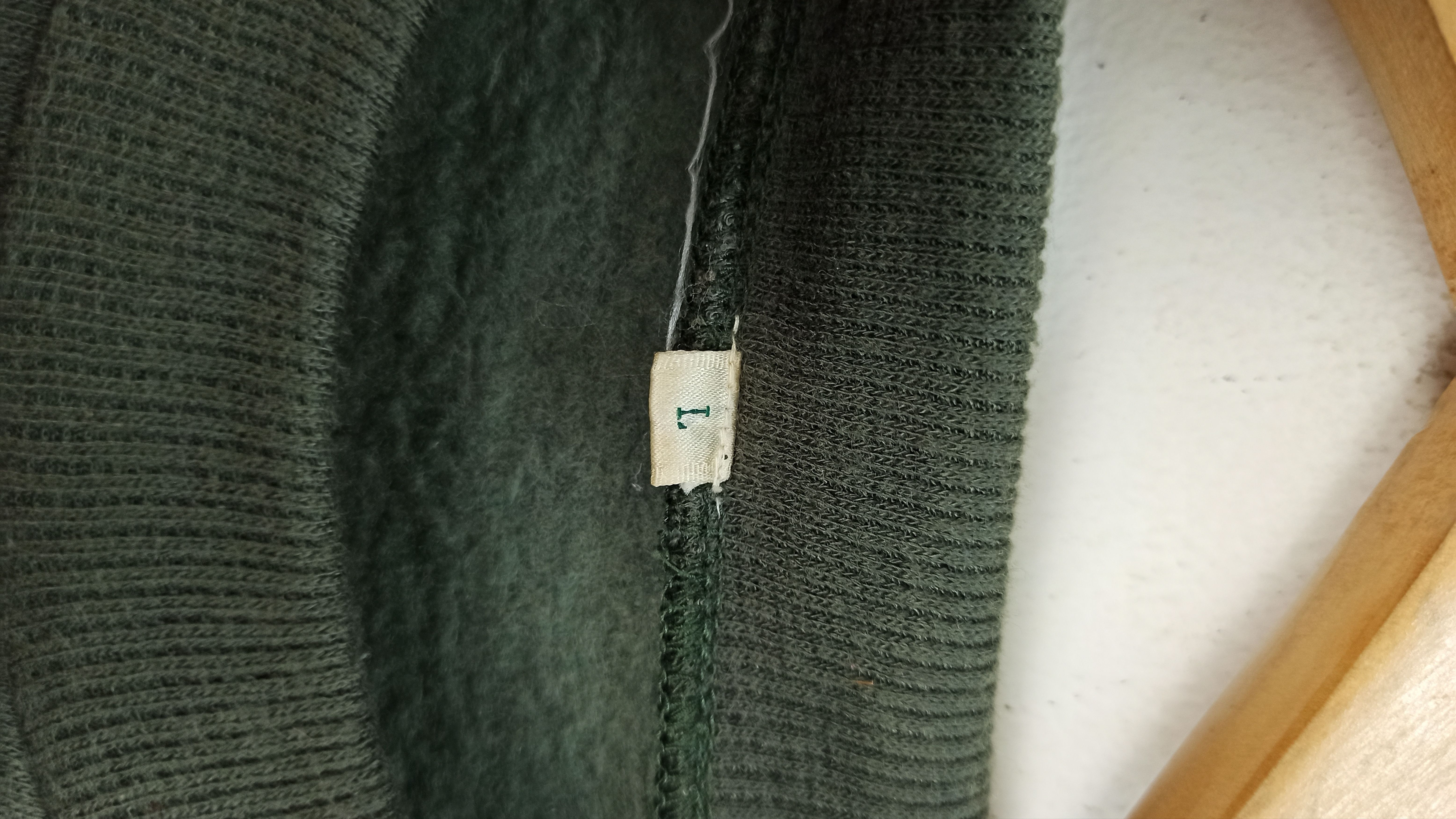 Valentino Sweatshirt Valentino Coupeau Paris Embroidered Big Logo Size US L / EU 52-54 / 3 - 5 Thumbnail