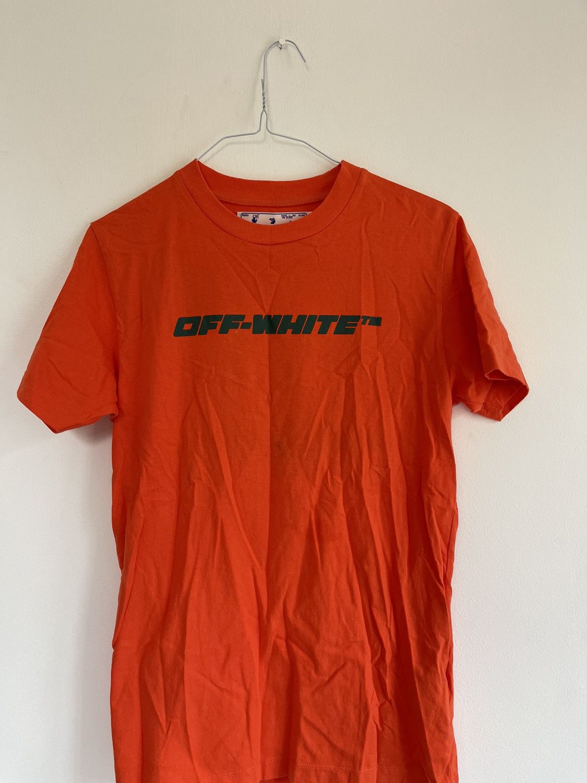 Off white worker tee