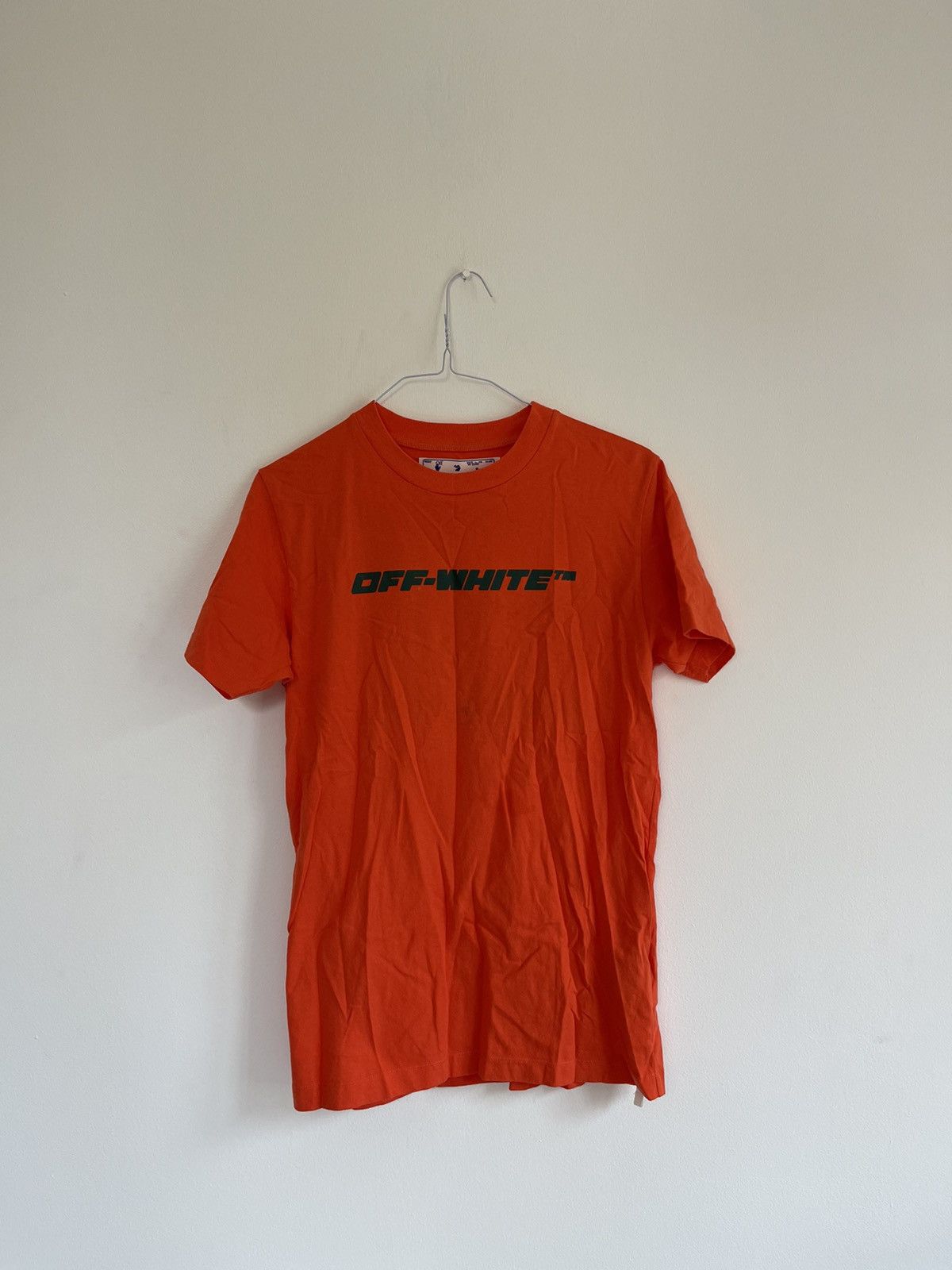 Off white worker tee