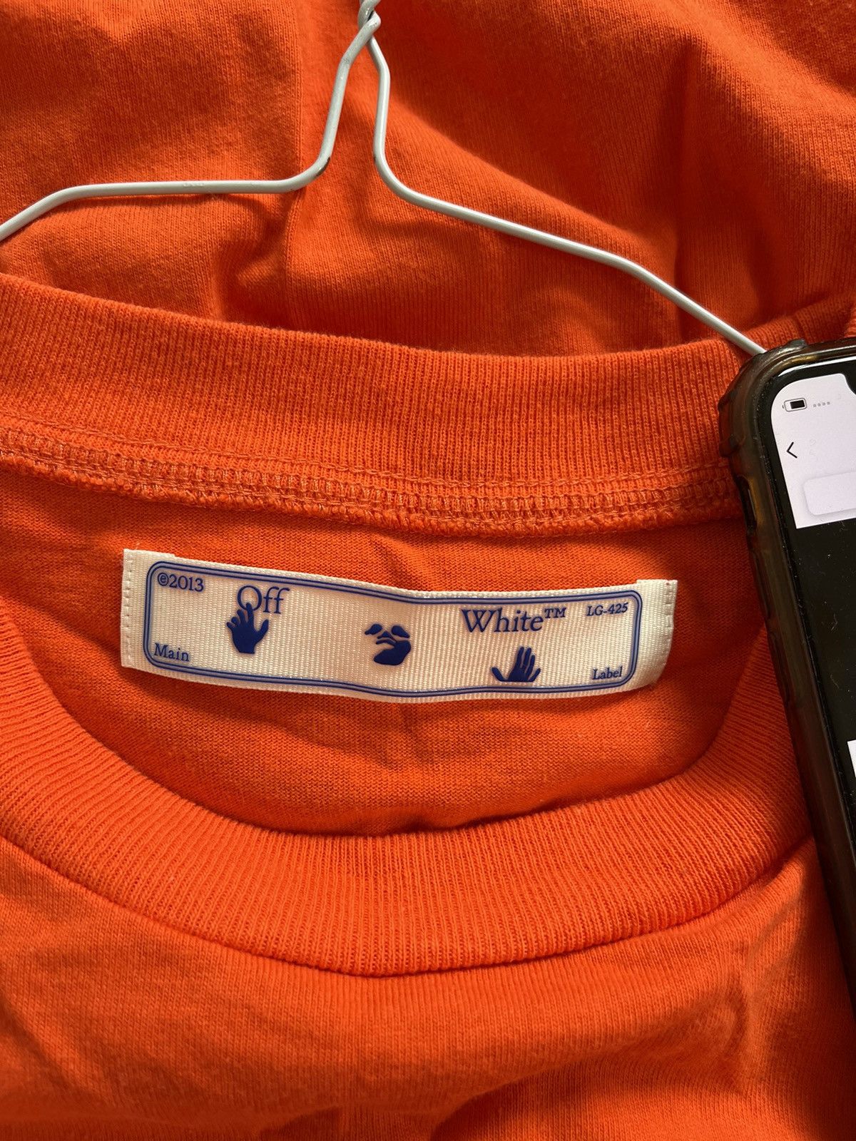 Off white worker tee