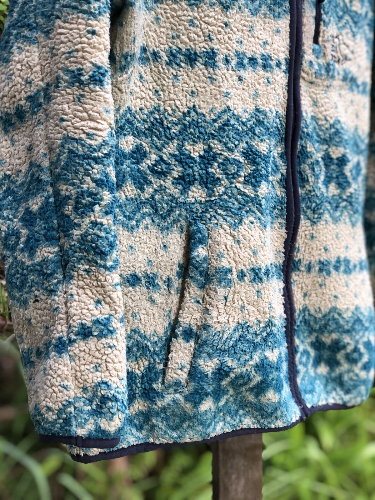 Japanese Brand Vintage Sherpa Native Sweater Hoodie by X'tyle Size US S / EU 44-46 / 1 - 3 Thumbnail