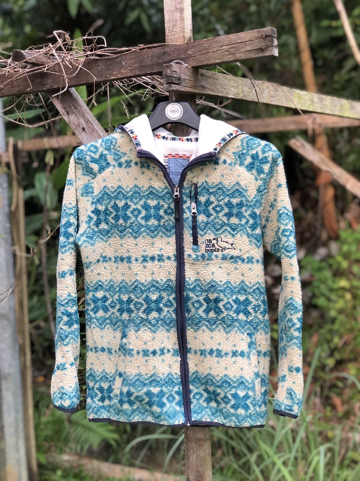 Japanese Brand Vintage Sherpa Native Sweater Hoodie by X'tyle Size US S / EU 44-46 / 1 - 1 Thumbnail