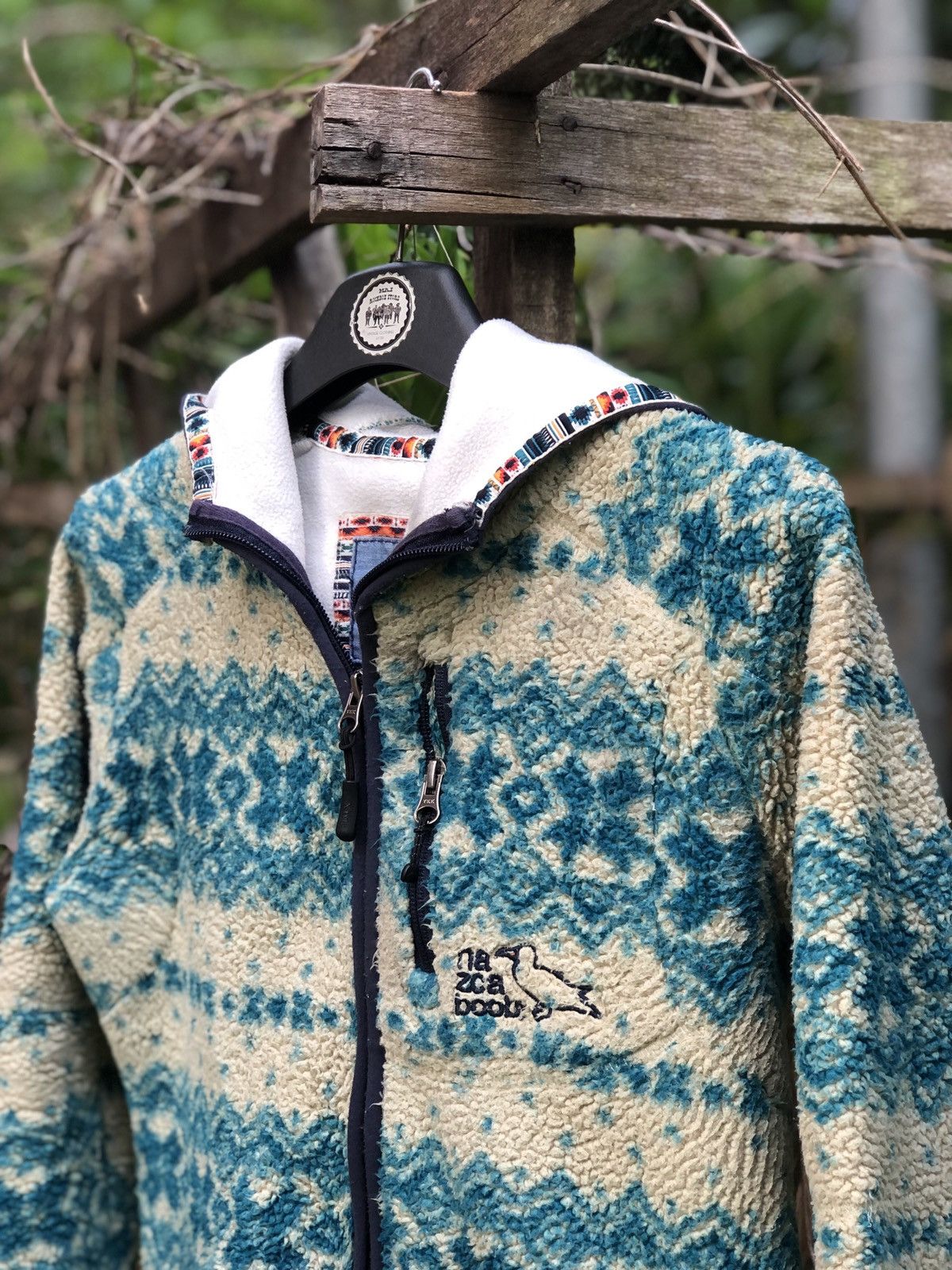 Japanese Brand Vintage Sherpa Native Sweater Hoodie by X'tyle Size US S / EU 44-46 / 1 - 2 Thumbnail