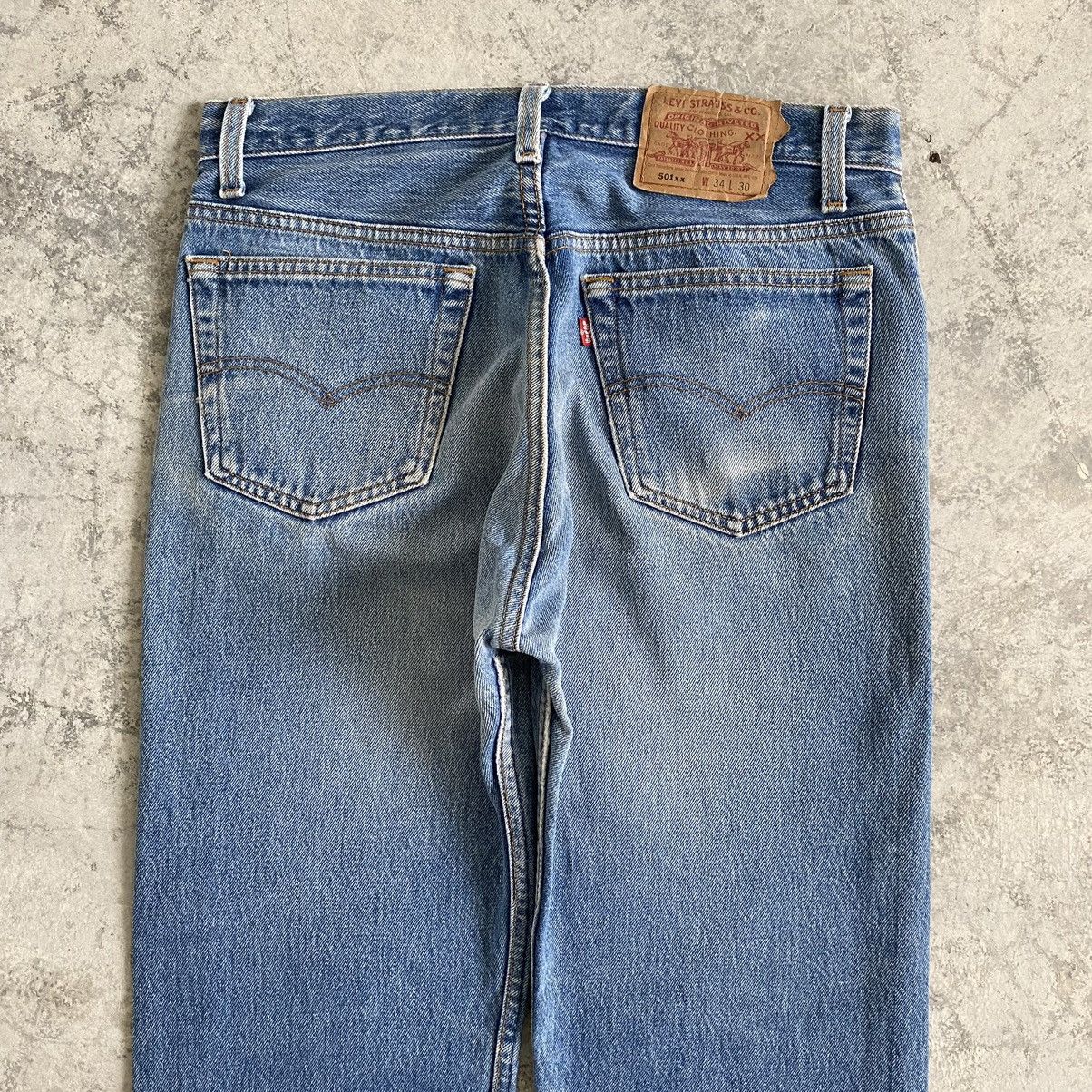 Levi's Vintage 1994 Levi's 501 Faded Stonewashed Blue Jeans Size US 32 / EU 48 - 13 Thumbnail