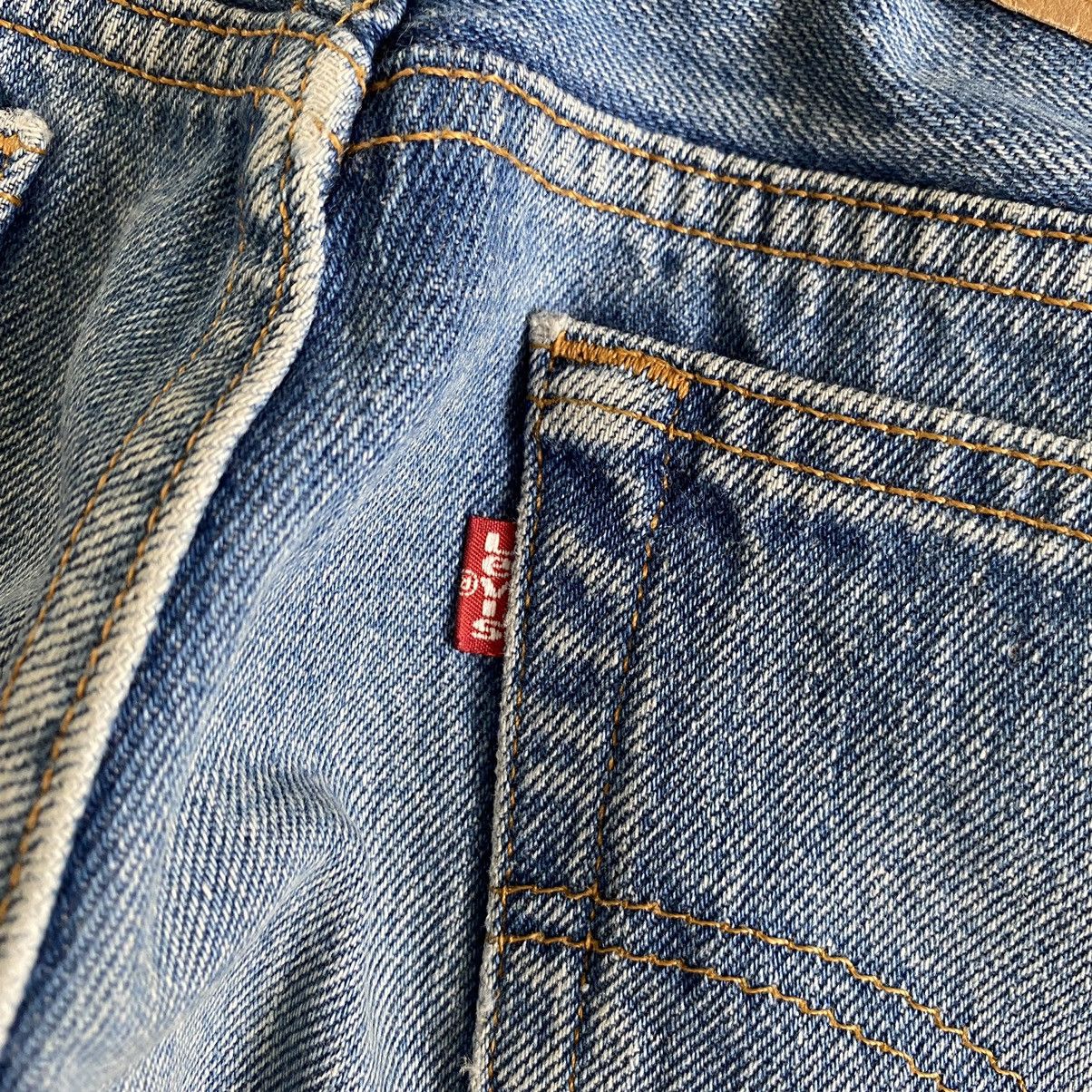Levi's Vintage 1994 Levi's 501 Faded Stonewashed Blue Jeans Size US 32 / EU 48 - 15 Thumbnail