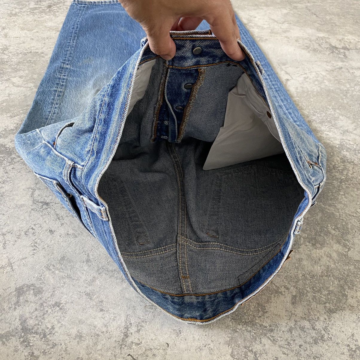 Levi's Vintage 1994 Levi's 501 Faded Stonewashed Blue Jeans Size US 32 / EU 48 - 10 Thumbnail