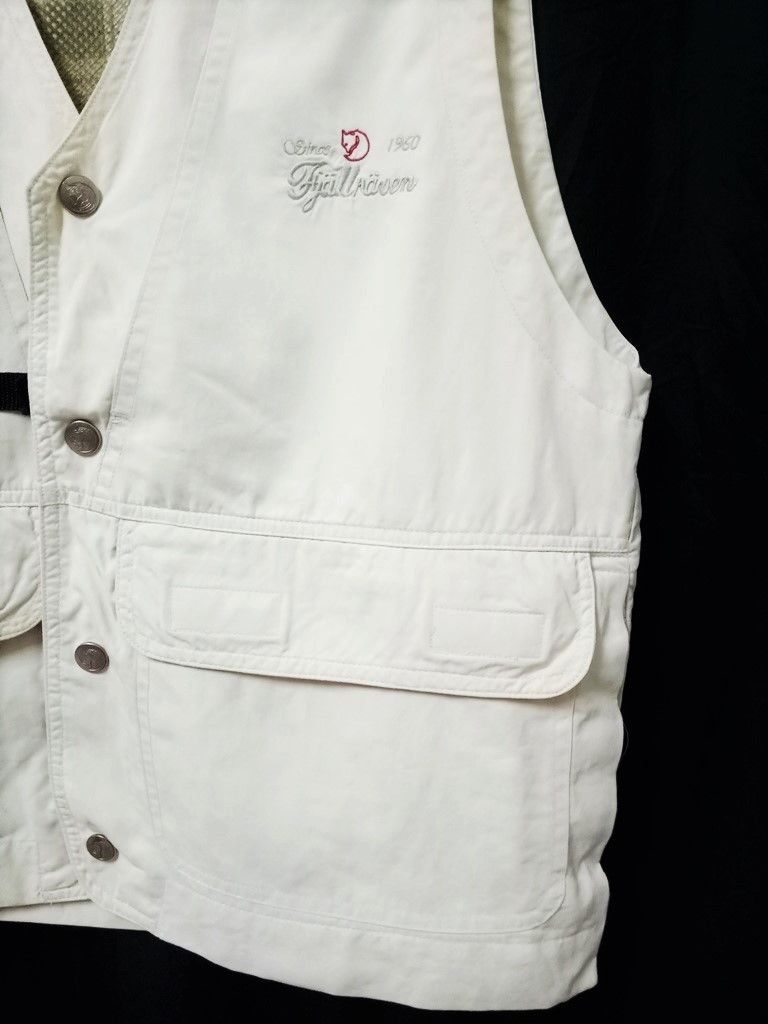 Fjallraven 🔥🔥🔥Vintage Fjallraven Snap Button Vest Jacket Size US S / EU 44-46 / 1 - 6 Thumbnail