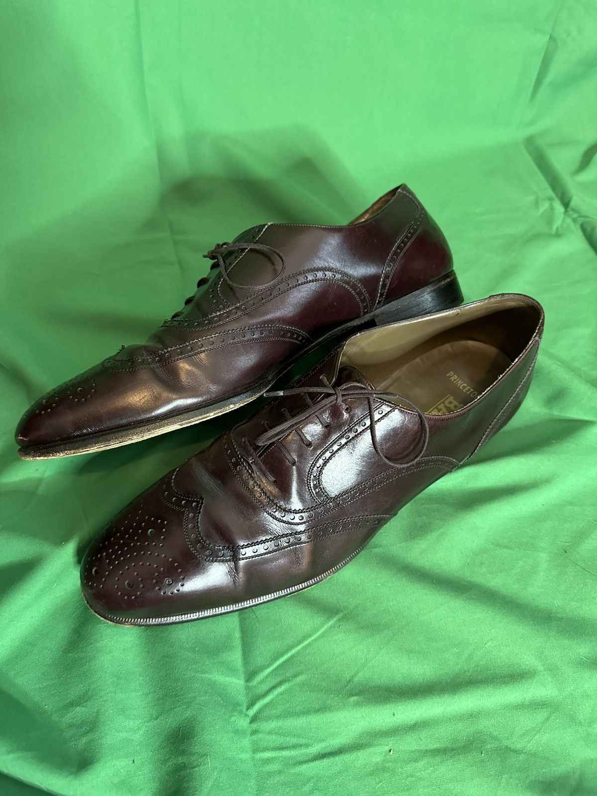 Bally Swiss brown/red leather Princeton brogues Size US 11 / EU 44 - 11 Thumbnail