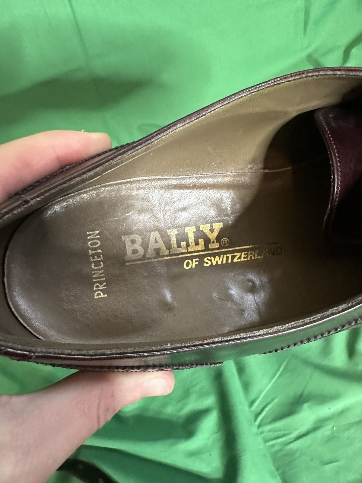 Bally Swiss brown/red leather Princeton brogues Size US 11 / EU 44 - 9 Thumbnail